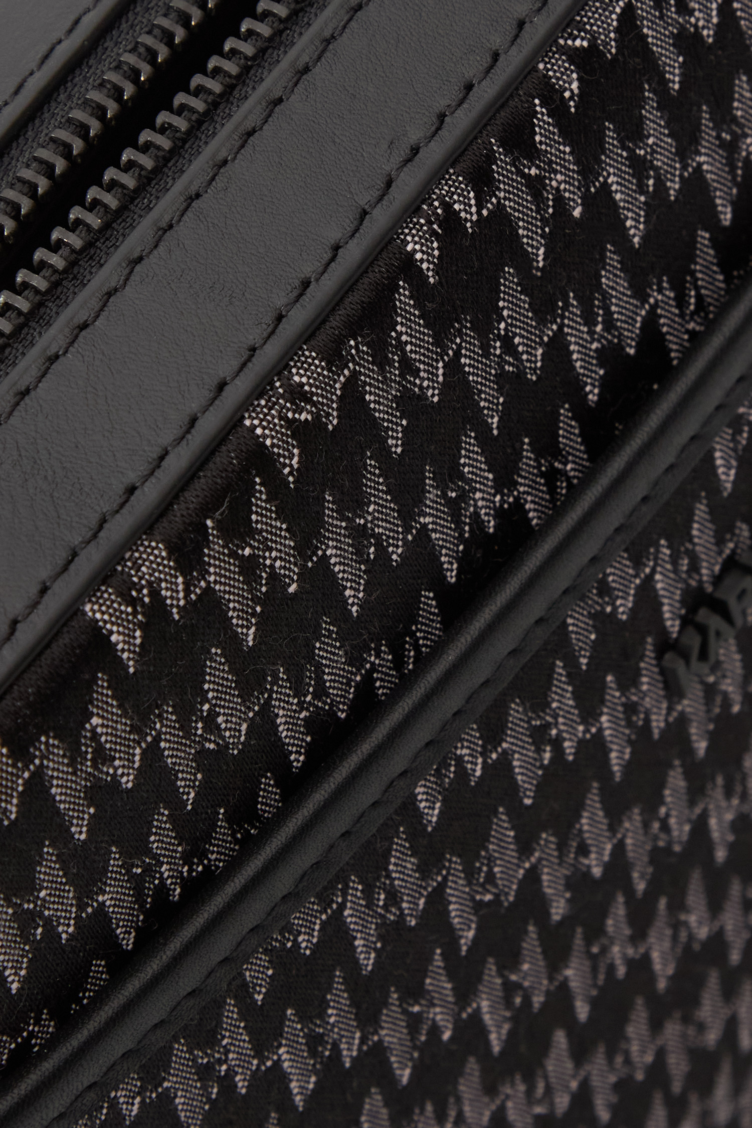 Чоловіча чорна сумка з візерунком Karl Lagerfeld 561115.805916;940