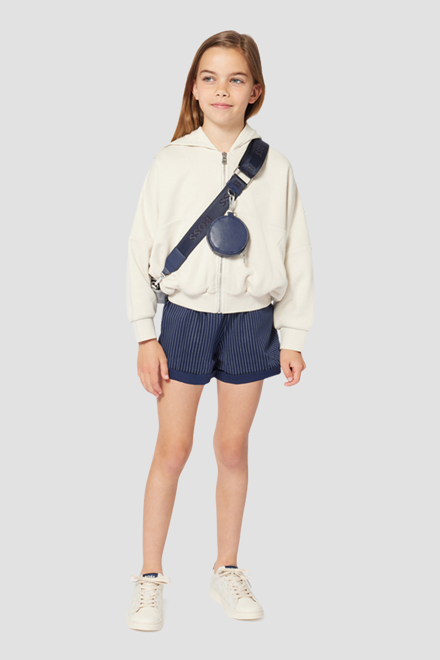 Детская бежевая кофта на молнии BOSS kids J52145;21C