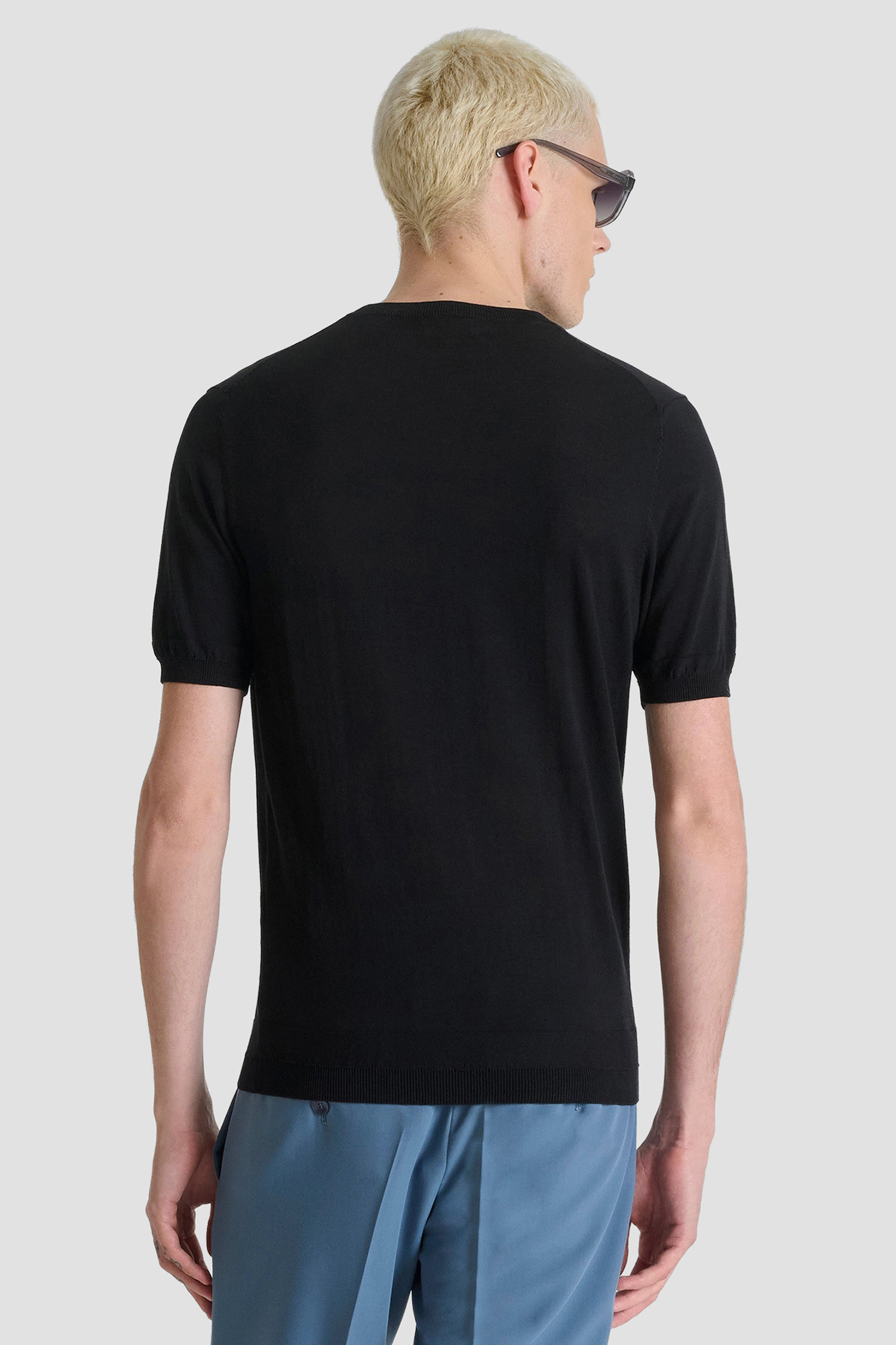 Мужской черный джемпер Antony Morato MMSW01597.YA200076;9000