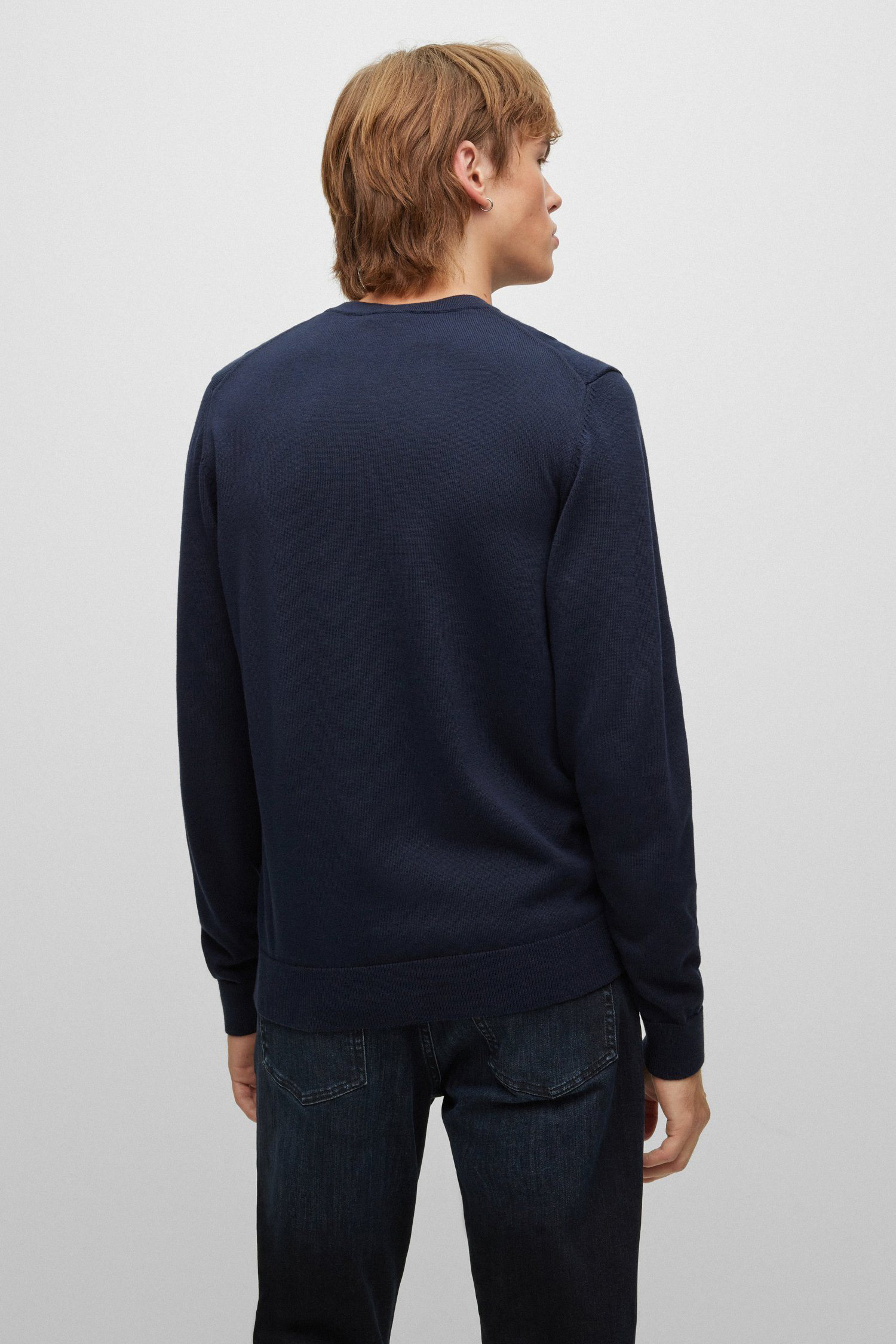 Чоловічий темно-синій світшот HUGO 50475083;410