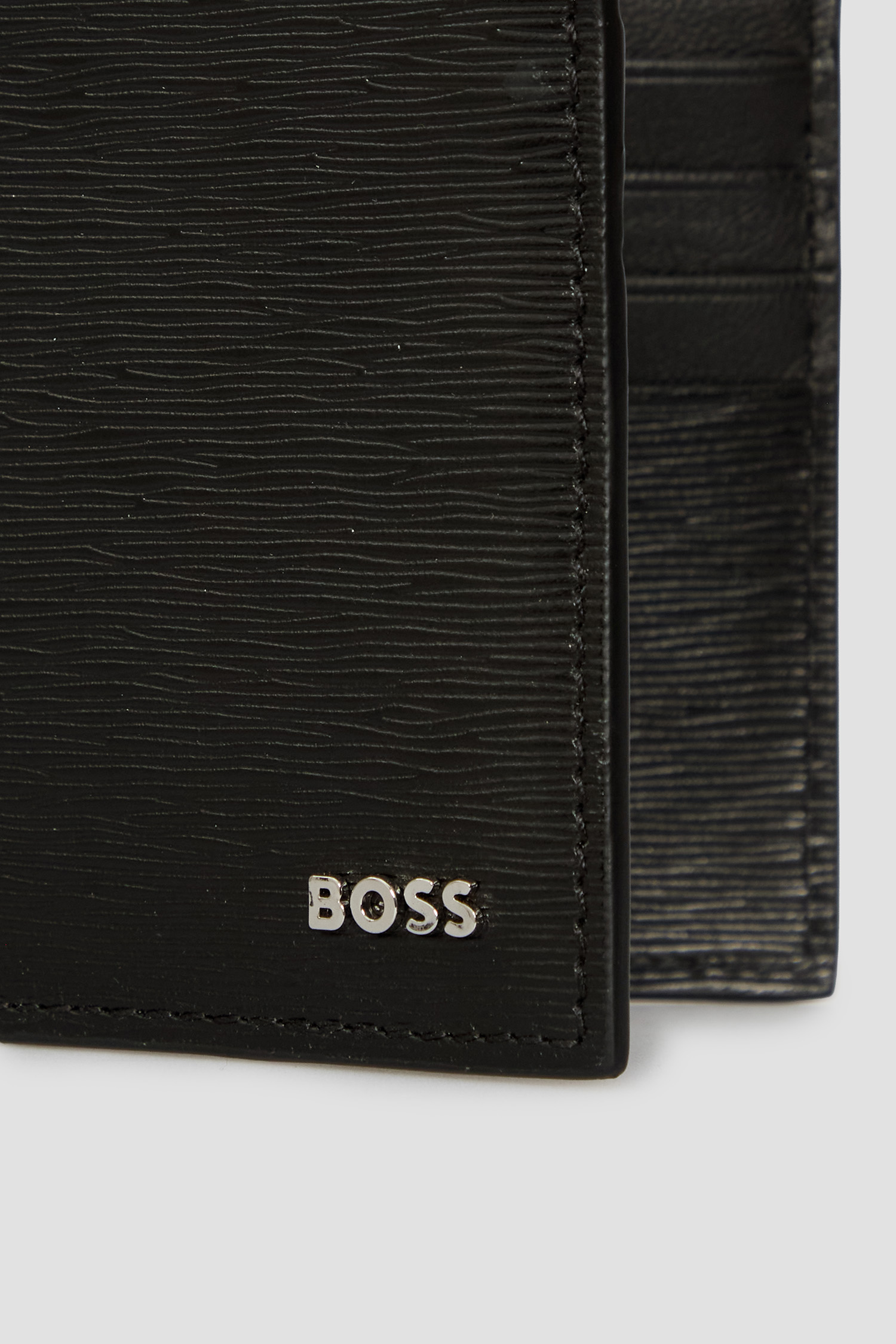 Чоловічий чорний шкіряний гаманець BOSS 50548824;001