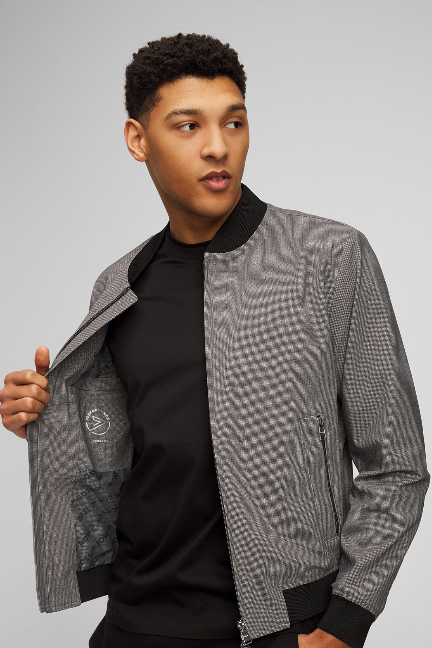 Чоловічий сірий бомбер BOSS 50509563;041