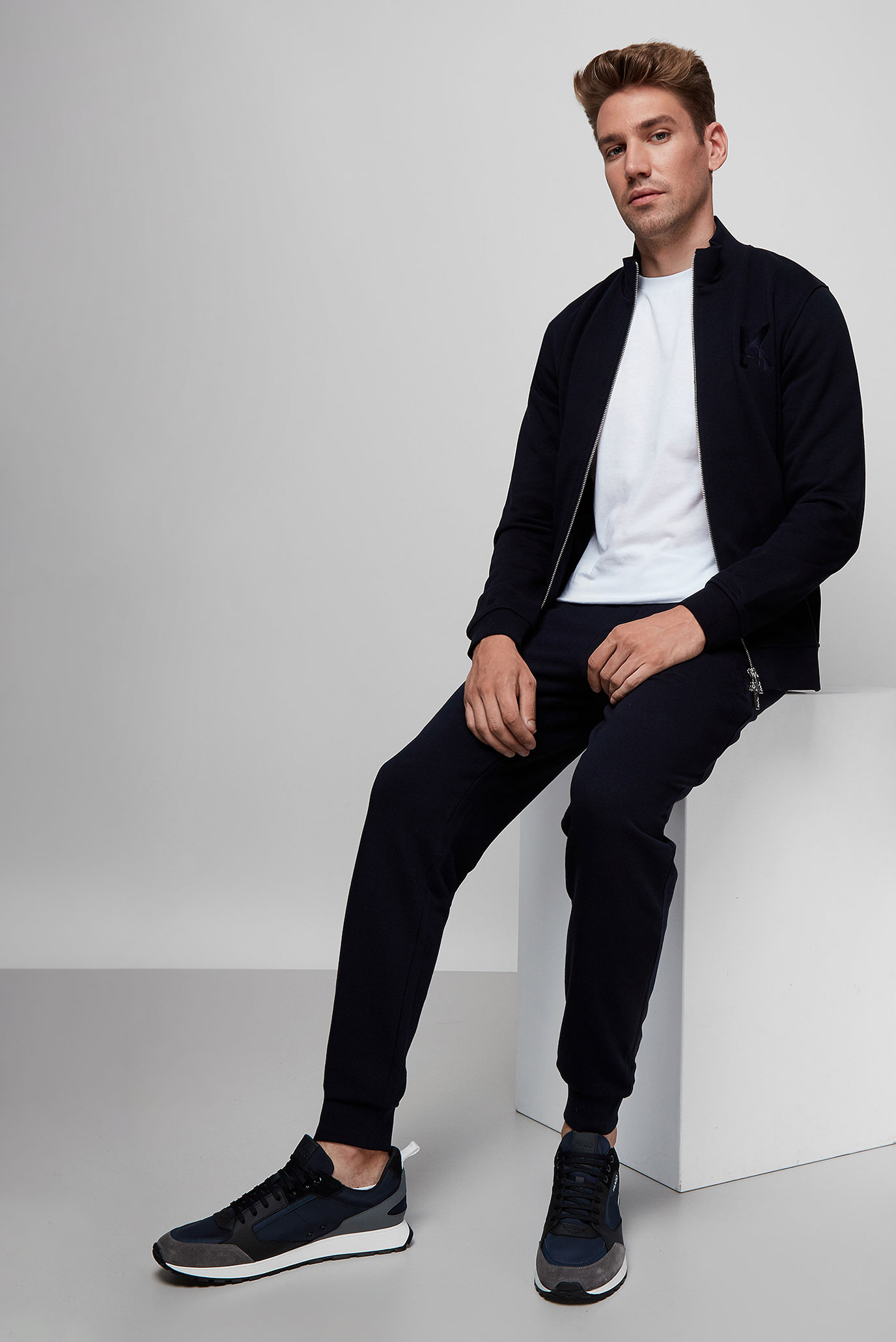 Мужские темно-синие спортивные брюки Karl Lagerfeld 500900.705893;690