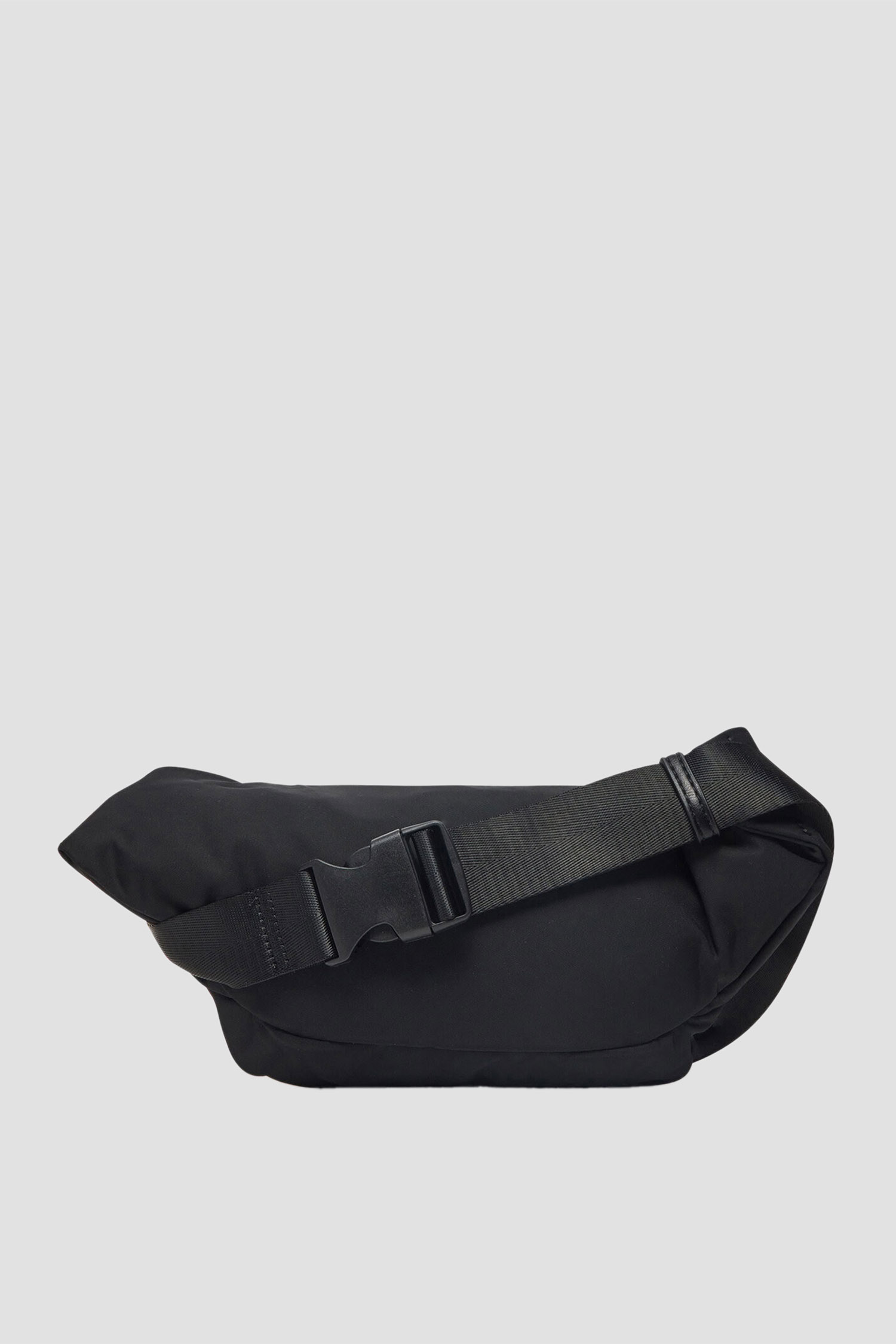 Чоловіча чорна сумка Guess M4BZ24.WGJP2;JBLK