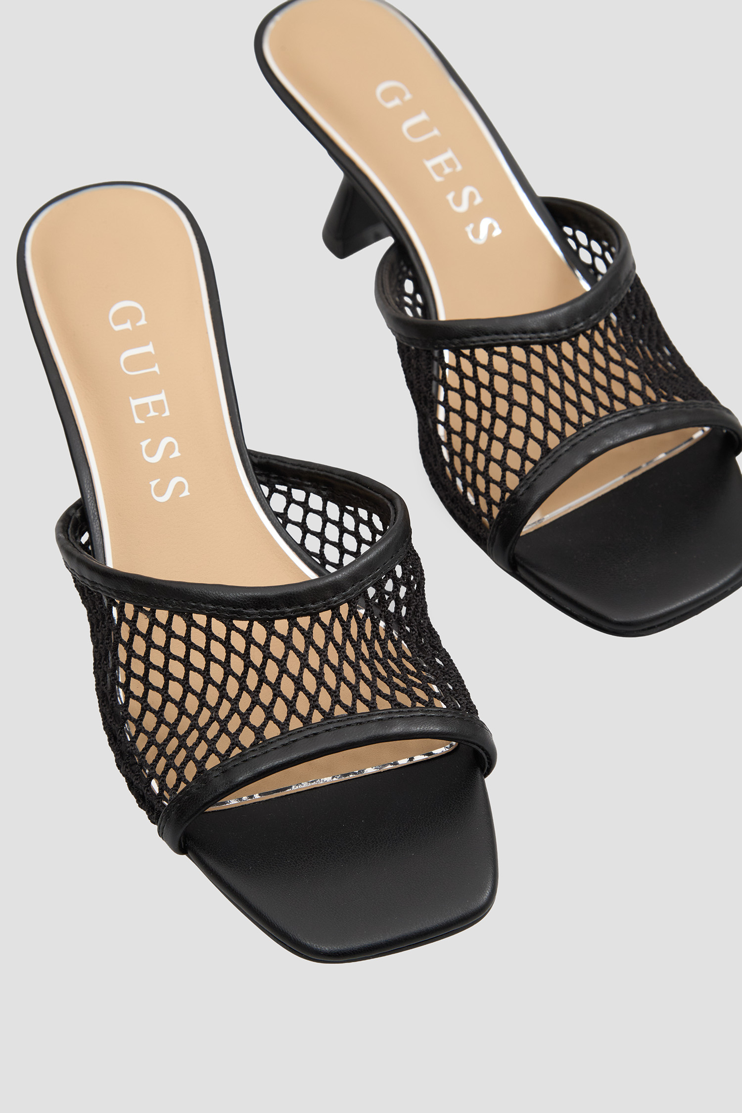 Жіночі чорні мюлі Guess FLJKBA.FAB03;BLACK