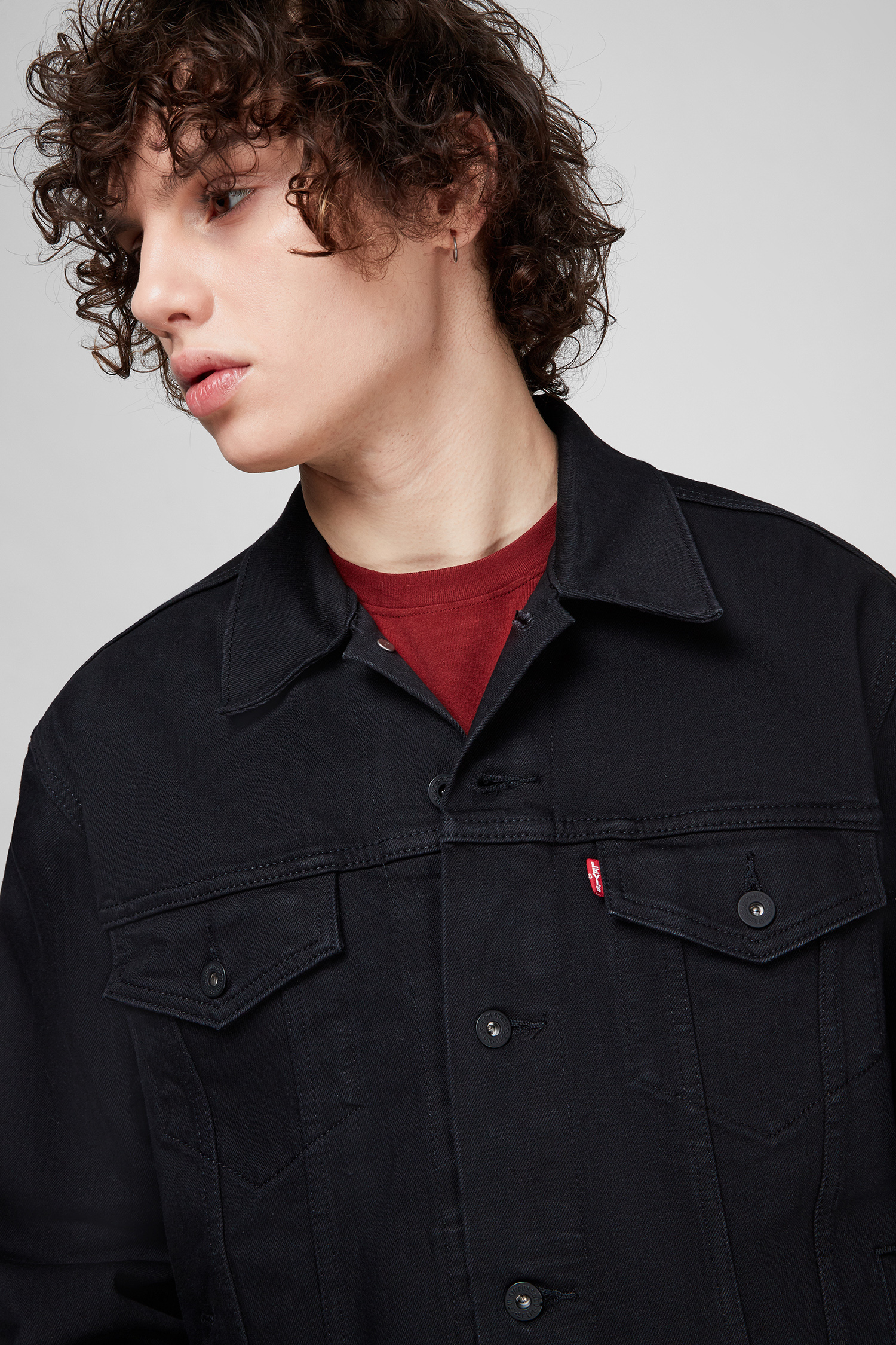 Мужская черная джинсовая куртка Levi’s® 72334;0403