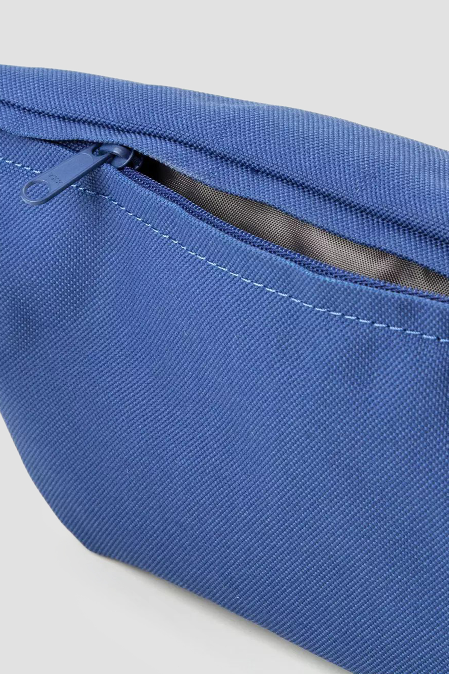 Мужская синяя поясная сумка Levi’s® D7968;0002