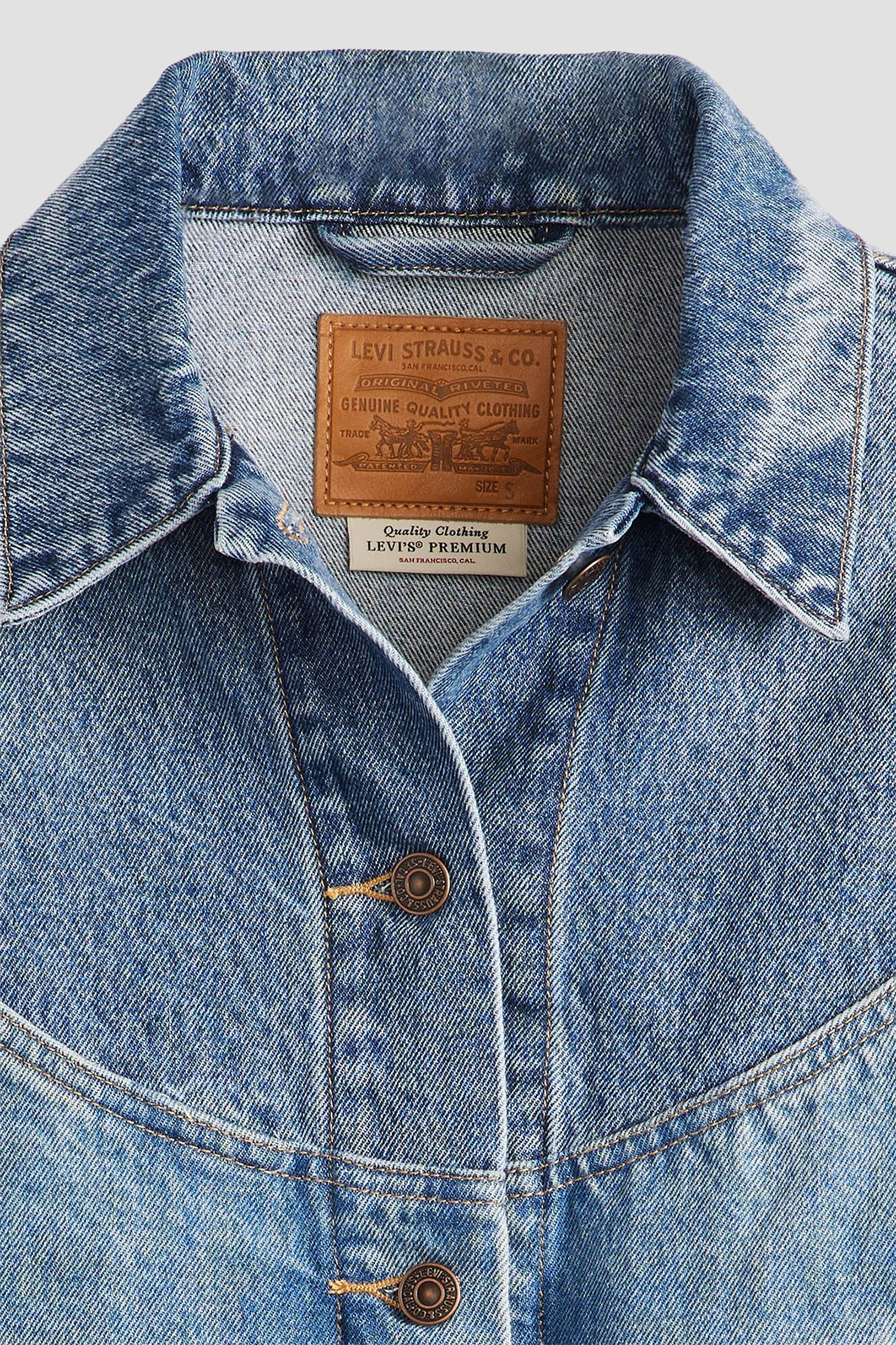 Женская голубая джинсовая куртка Levi’s® 001WO;0000