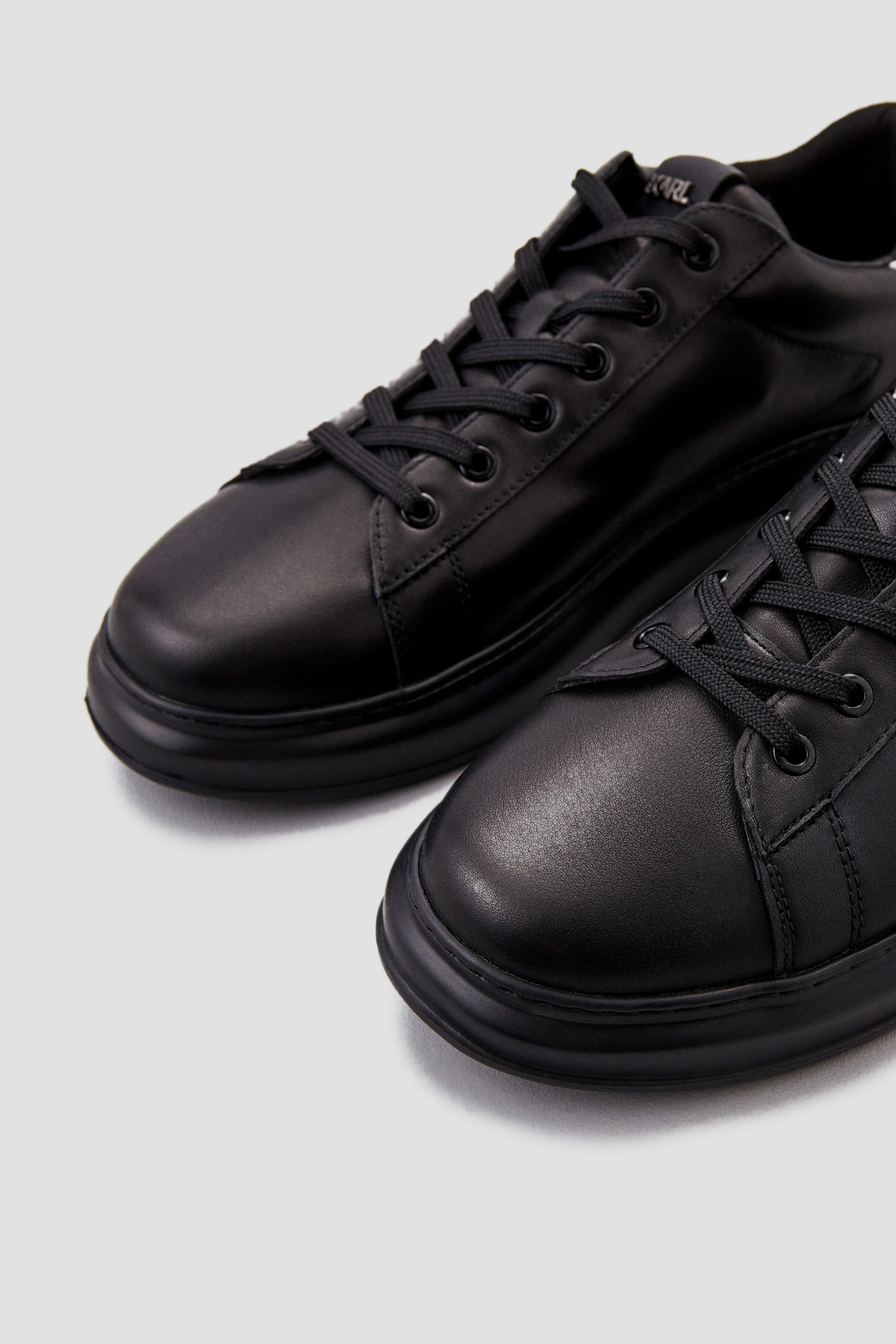 Мужские черные кожаные сникерсы Karl Lagerfeld 500470.855091;990