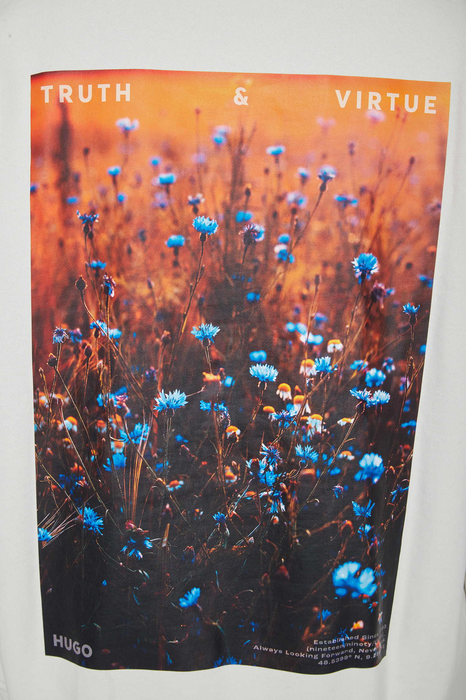 Чоловіче біле худі HUGO 50504945;121