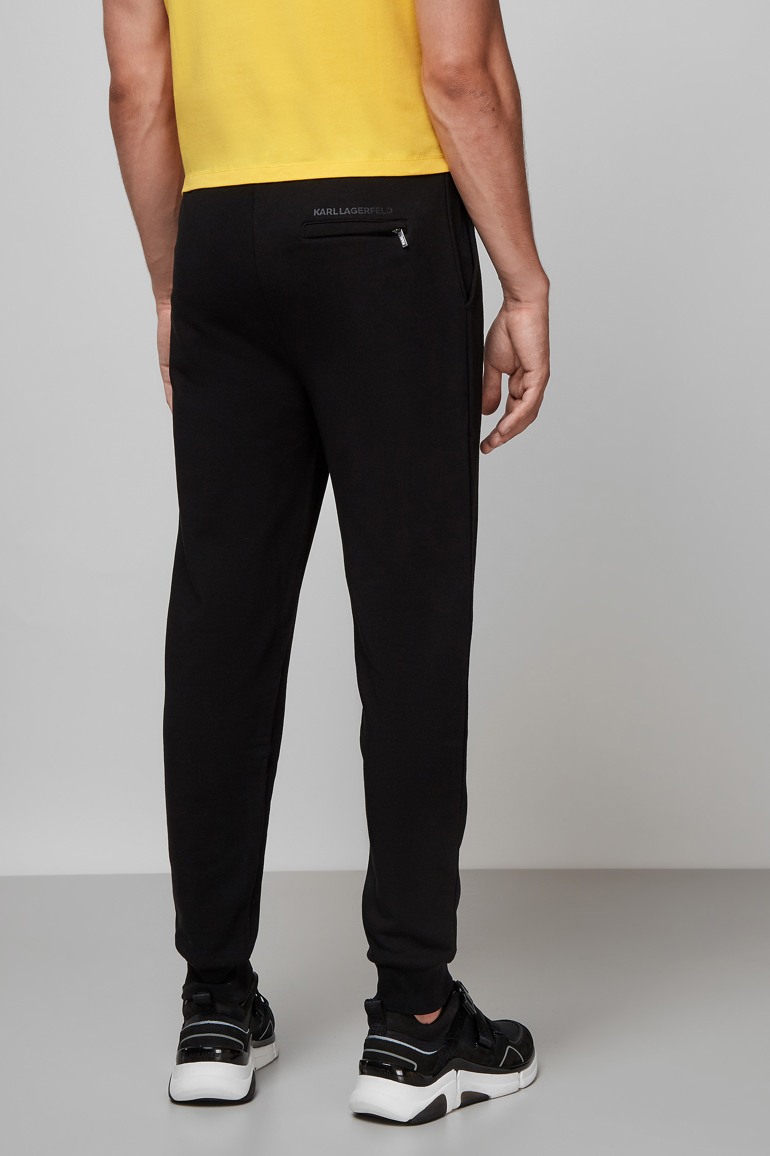 Мужские черные спортивные брюки Karl Lagerfeld 500900.705893;990