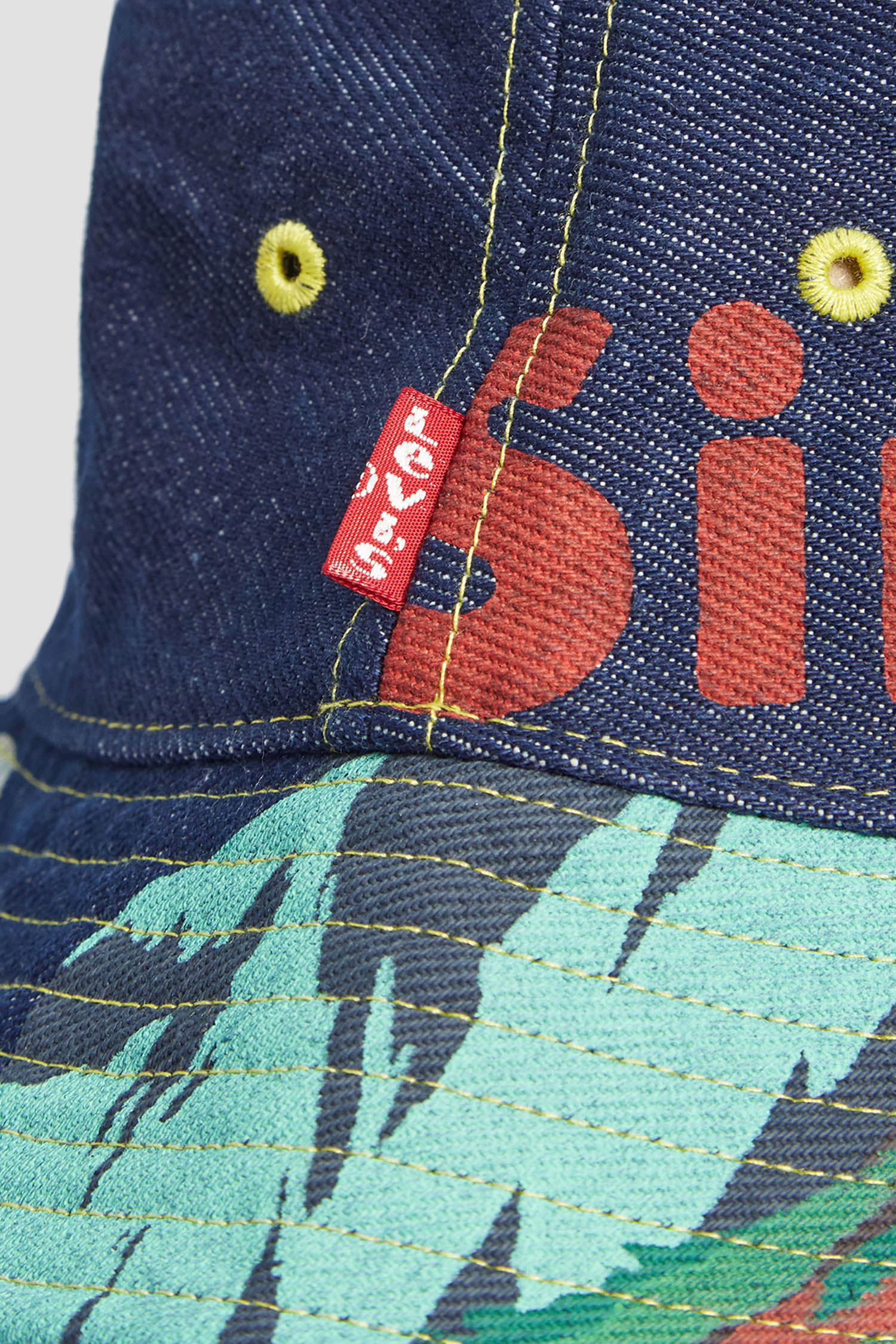 Джинсовая панама Levi’s® 235414;6.10