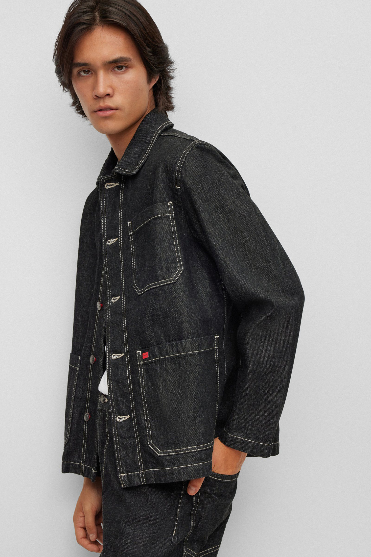 Чоловіча чорна джинсова куртка HUGO 50502183;001