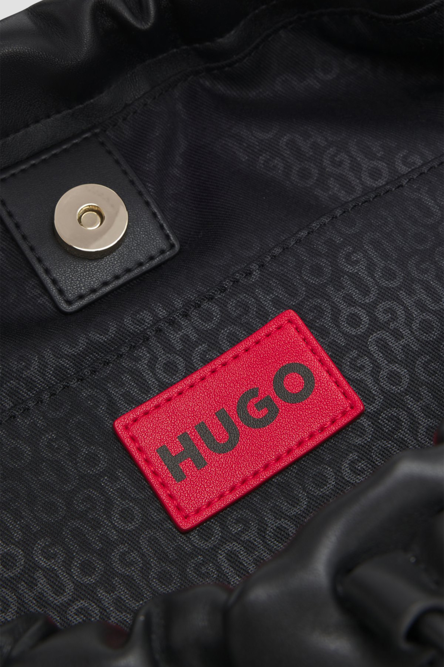 Женская черная сумка HUGO 50552198;001