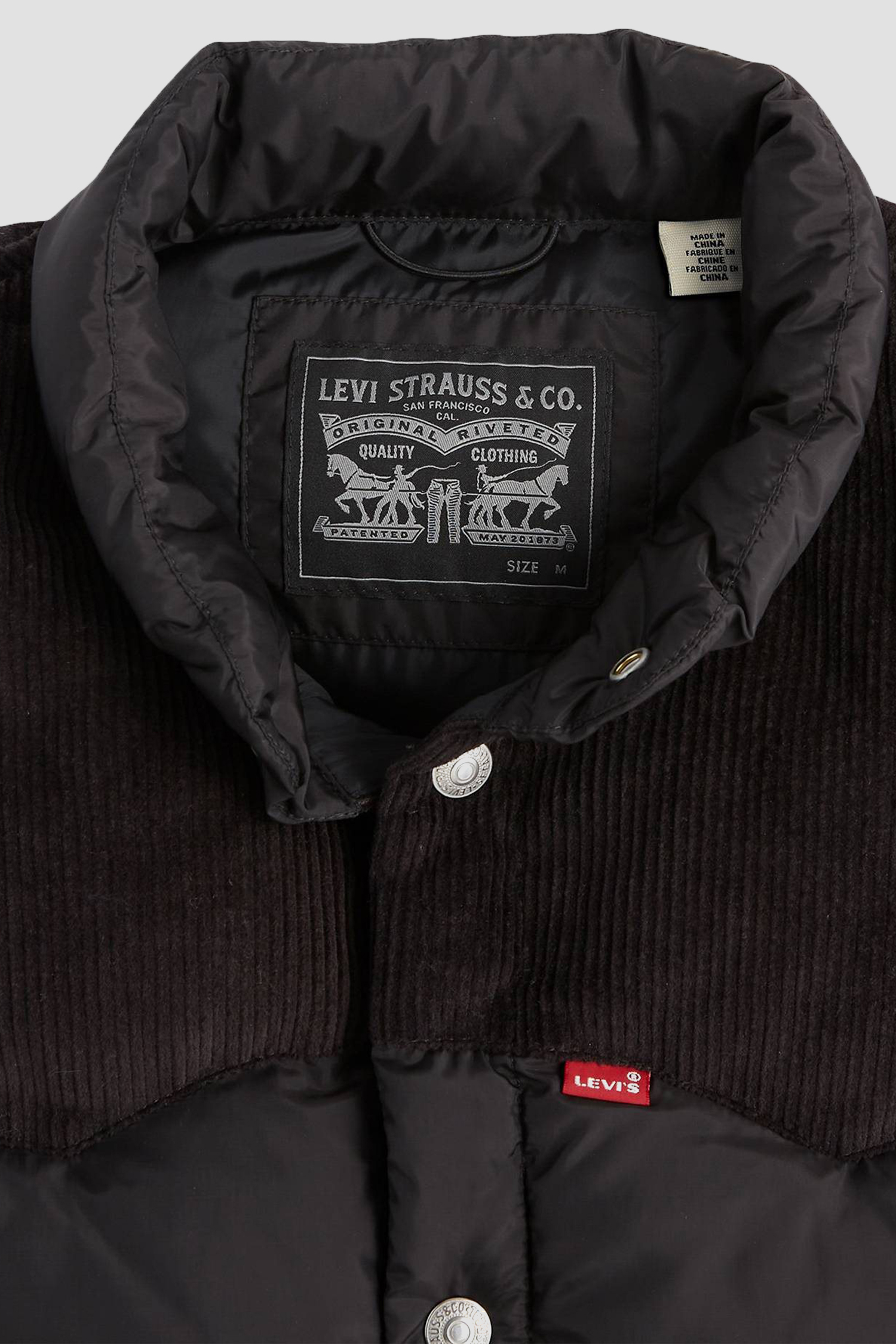 Мужской черный жилет Levi’s® A5634;0002 — Ultrashop