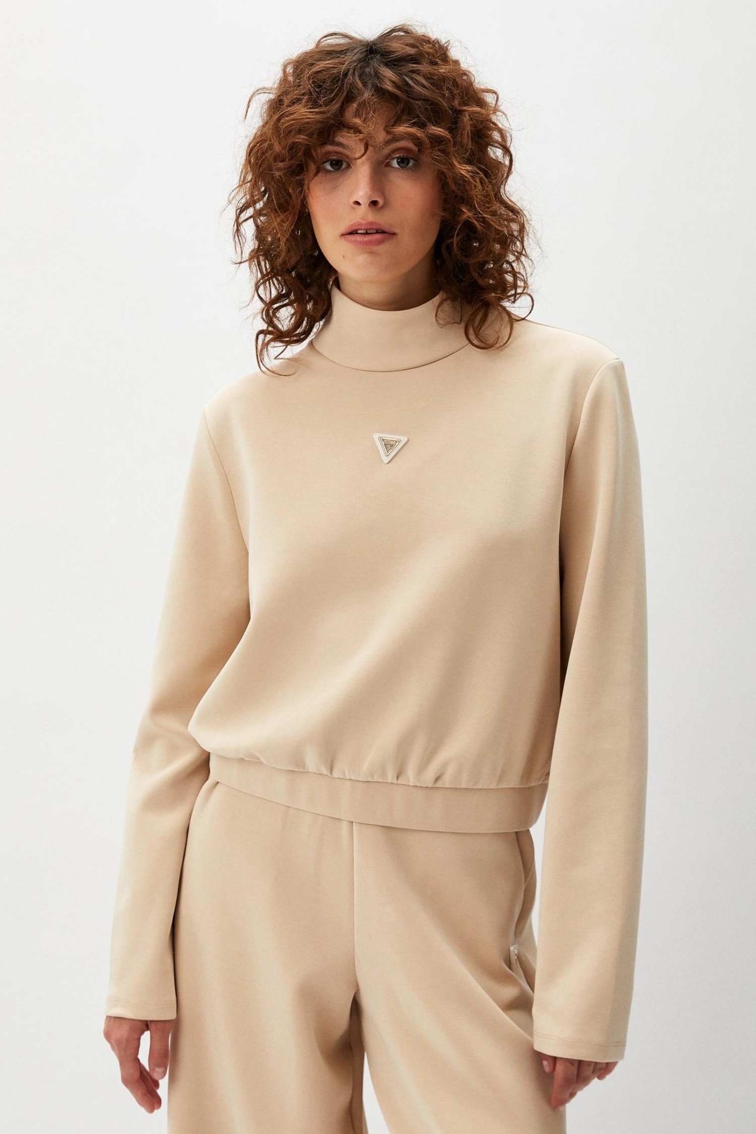 Женский бежевый свитшот Guess V4YQ05.KCAY2;G1L9