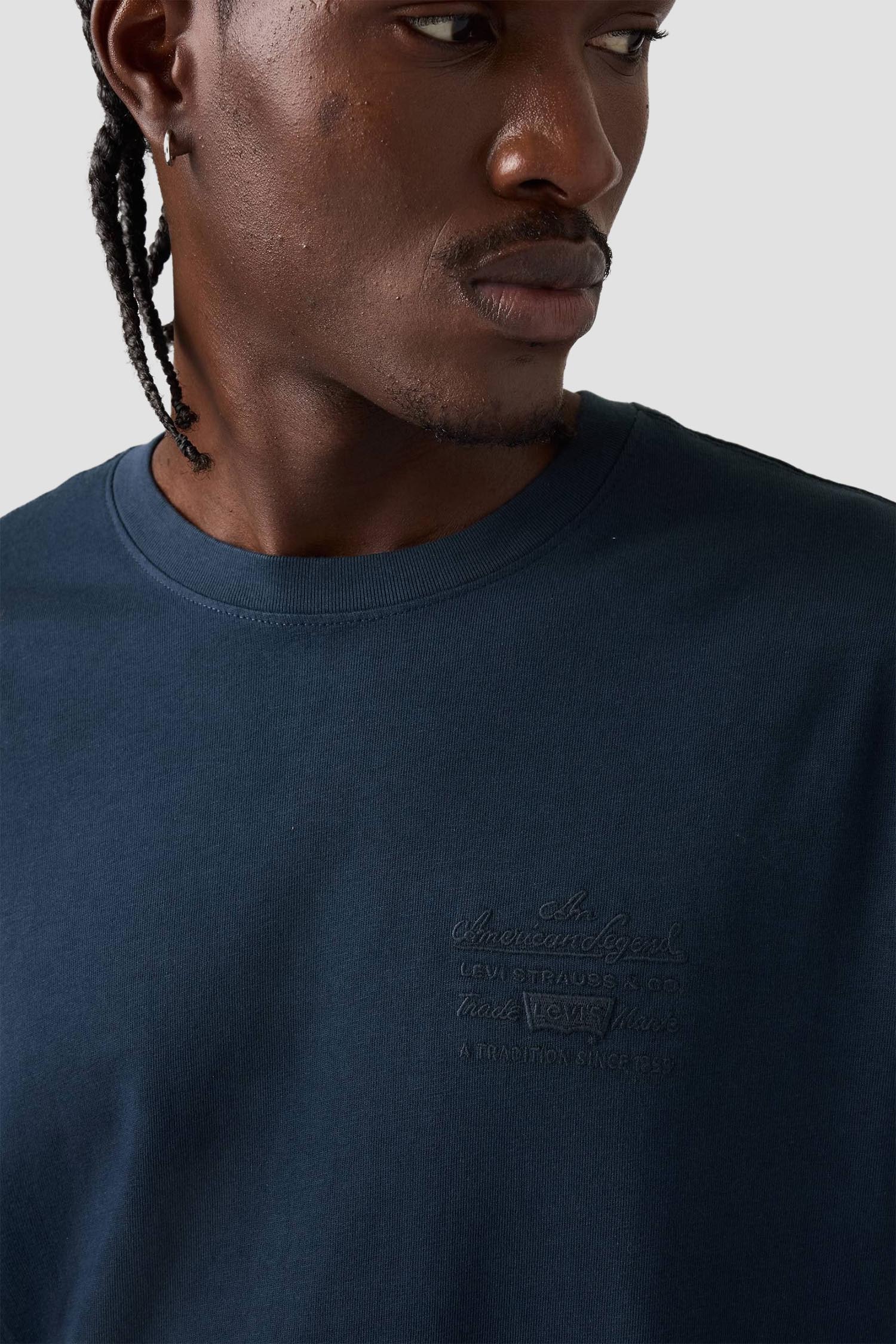 Чоловіча темно-синя футболка Levi’s® 16143;2404