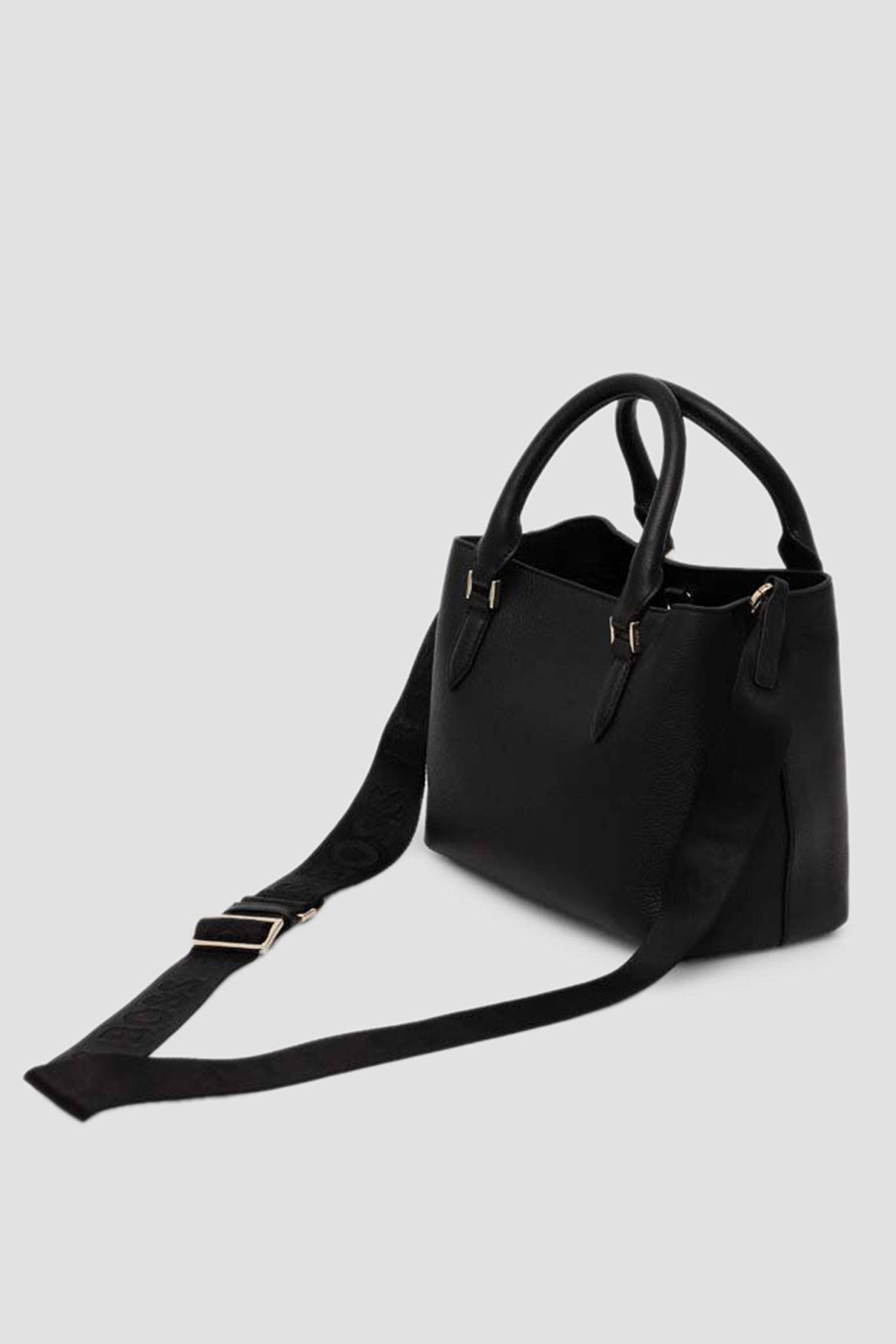 Женская черная кожаная сумка BOSS 50523290;001