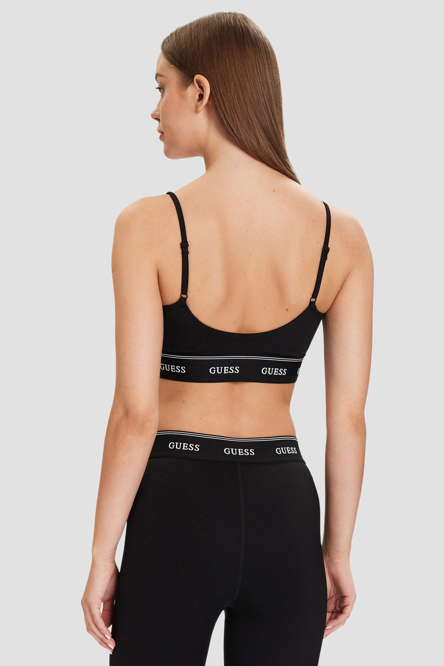 Женский черный топ Guess V5BP01.K1942;JBLK