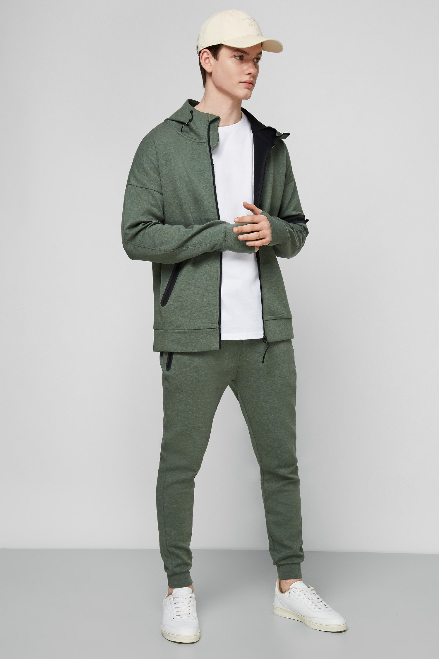 Зелені спортивні штани для хлопців SuperDry MS310146A;COF