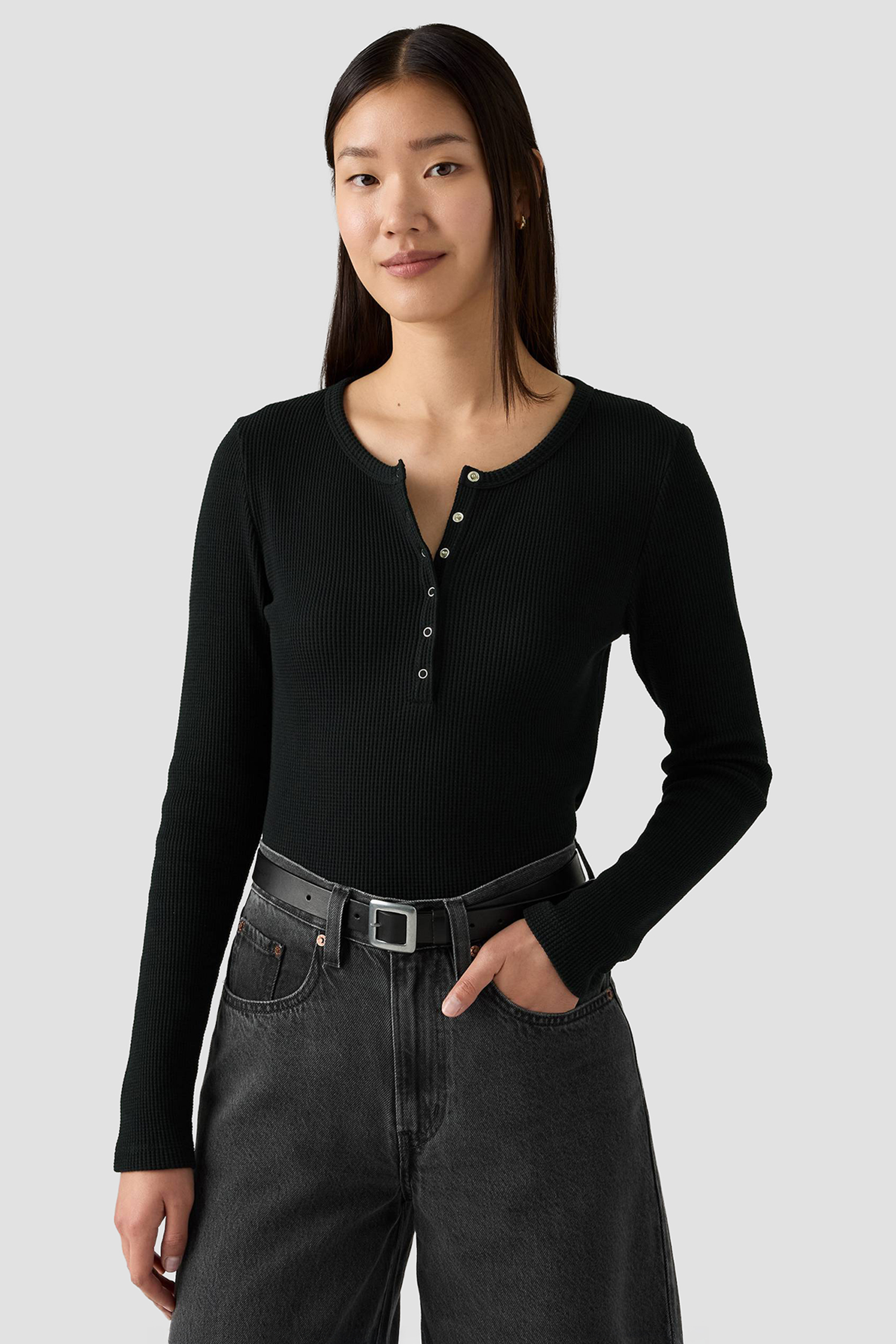 Жіночий чорний лонгслів Levi’s® 003PY;0001
