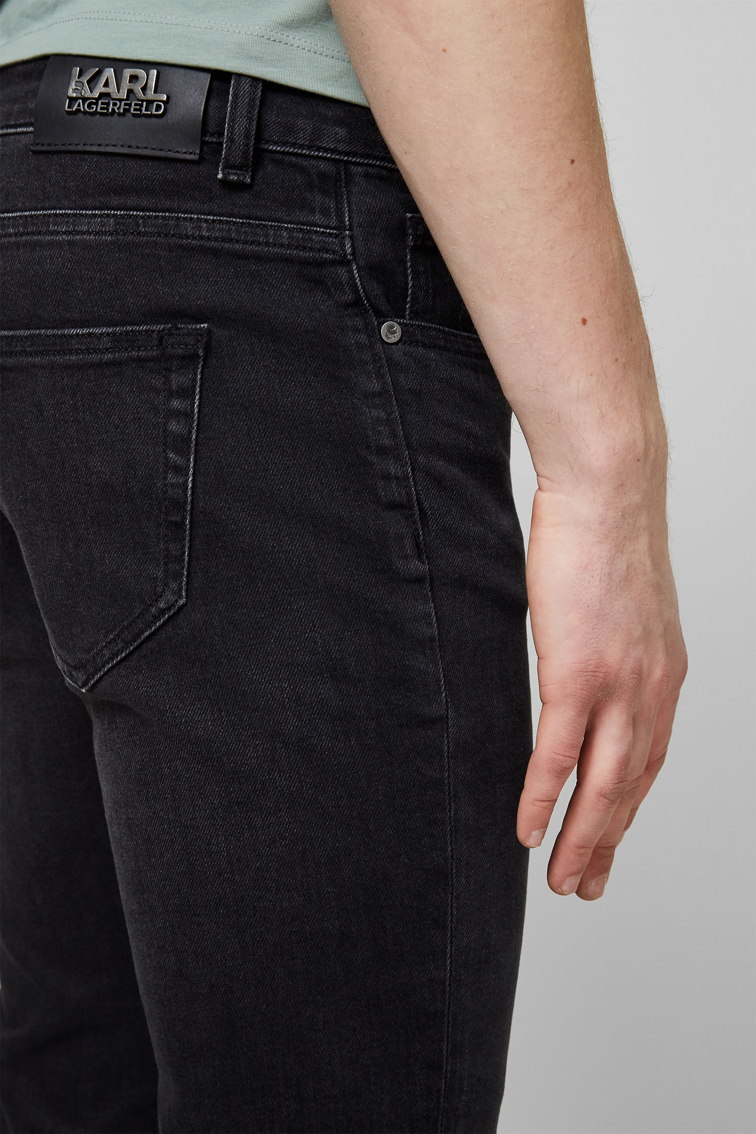 Черные джинсы для парней Karl Lagerfeld 500899.265840;990