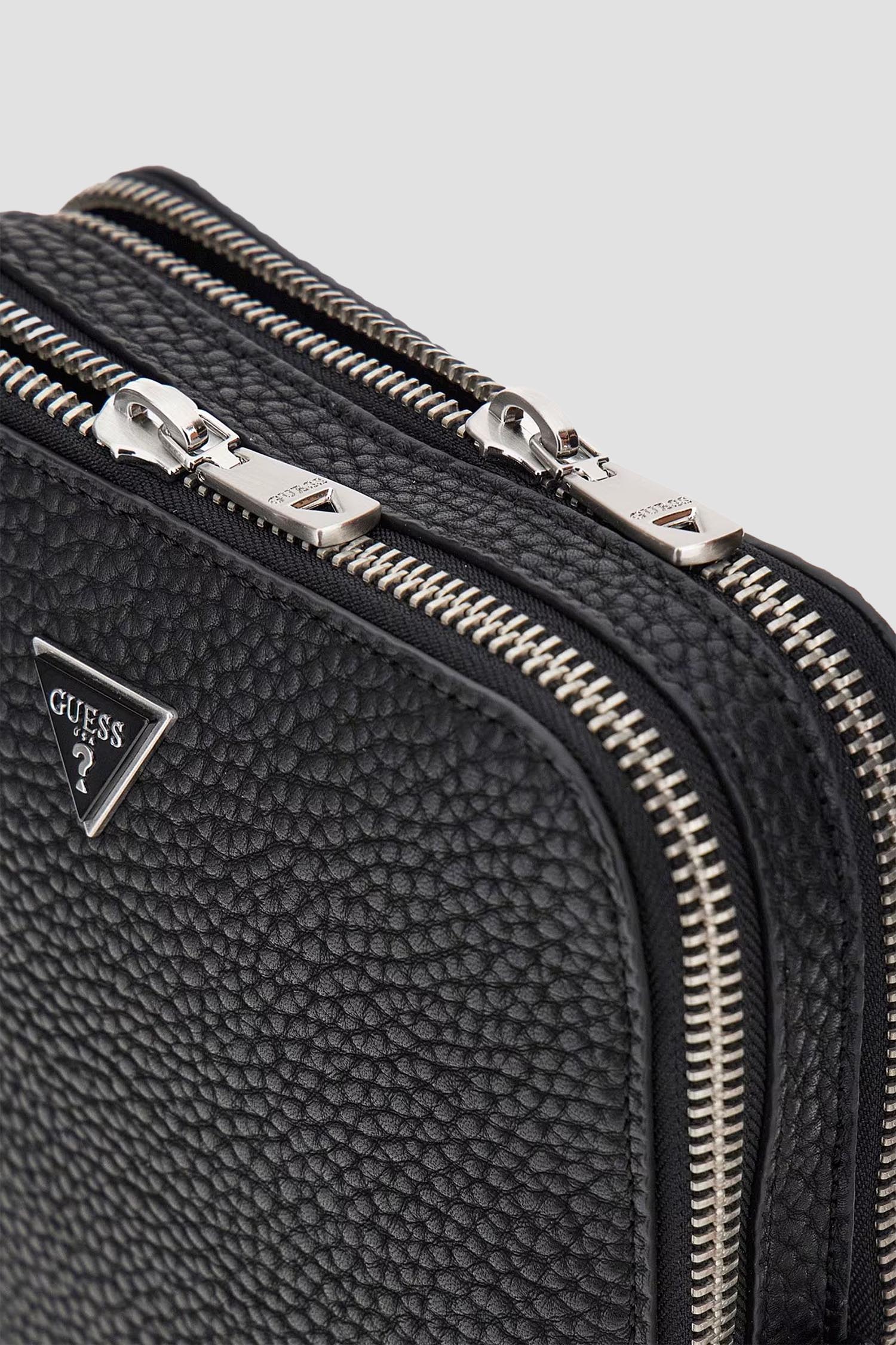 Чоловіча чорна сумка Guess HMTOGR.P5258;BLA