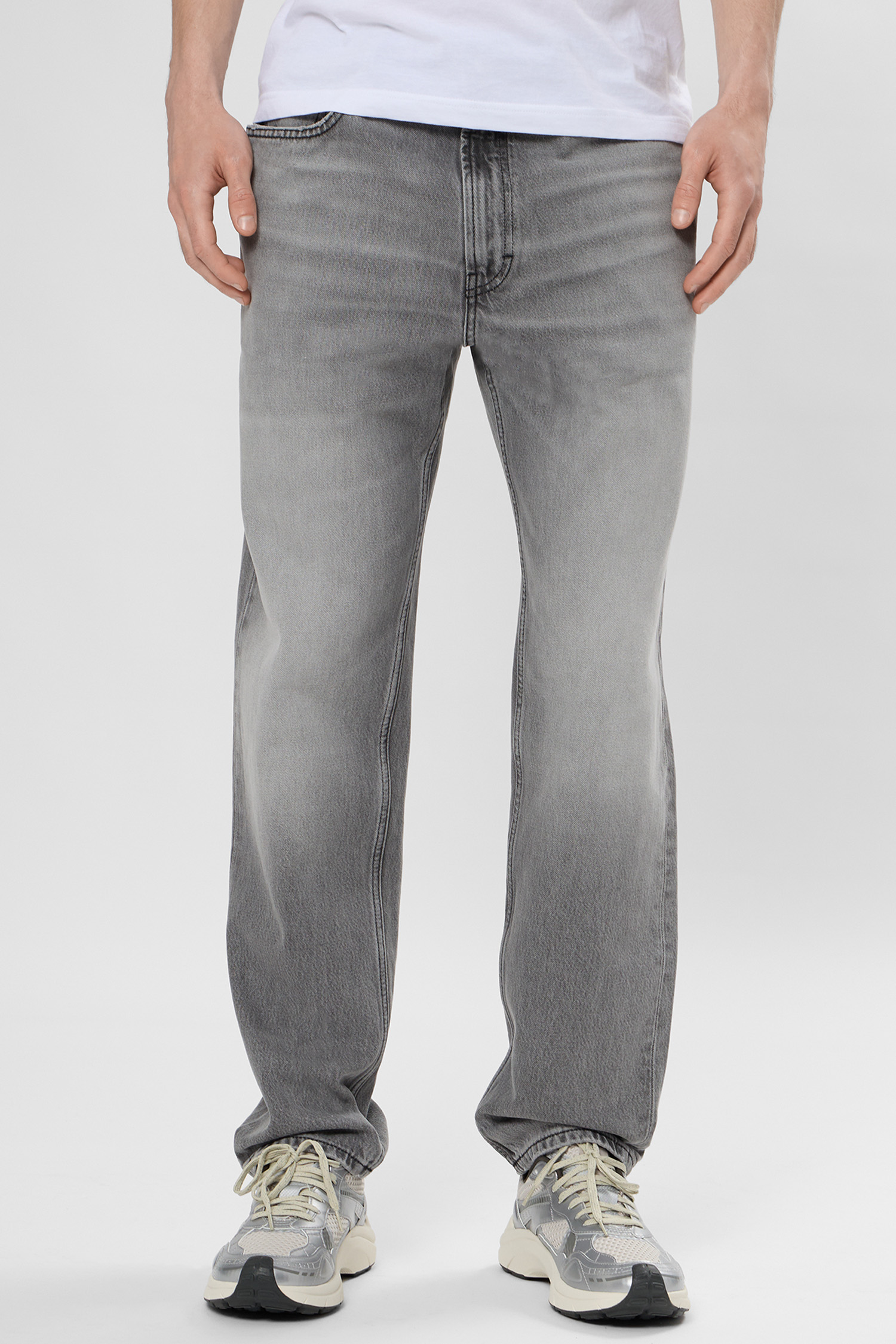 Мужские серые джинсы HUGO 50556133;040