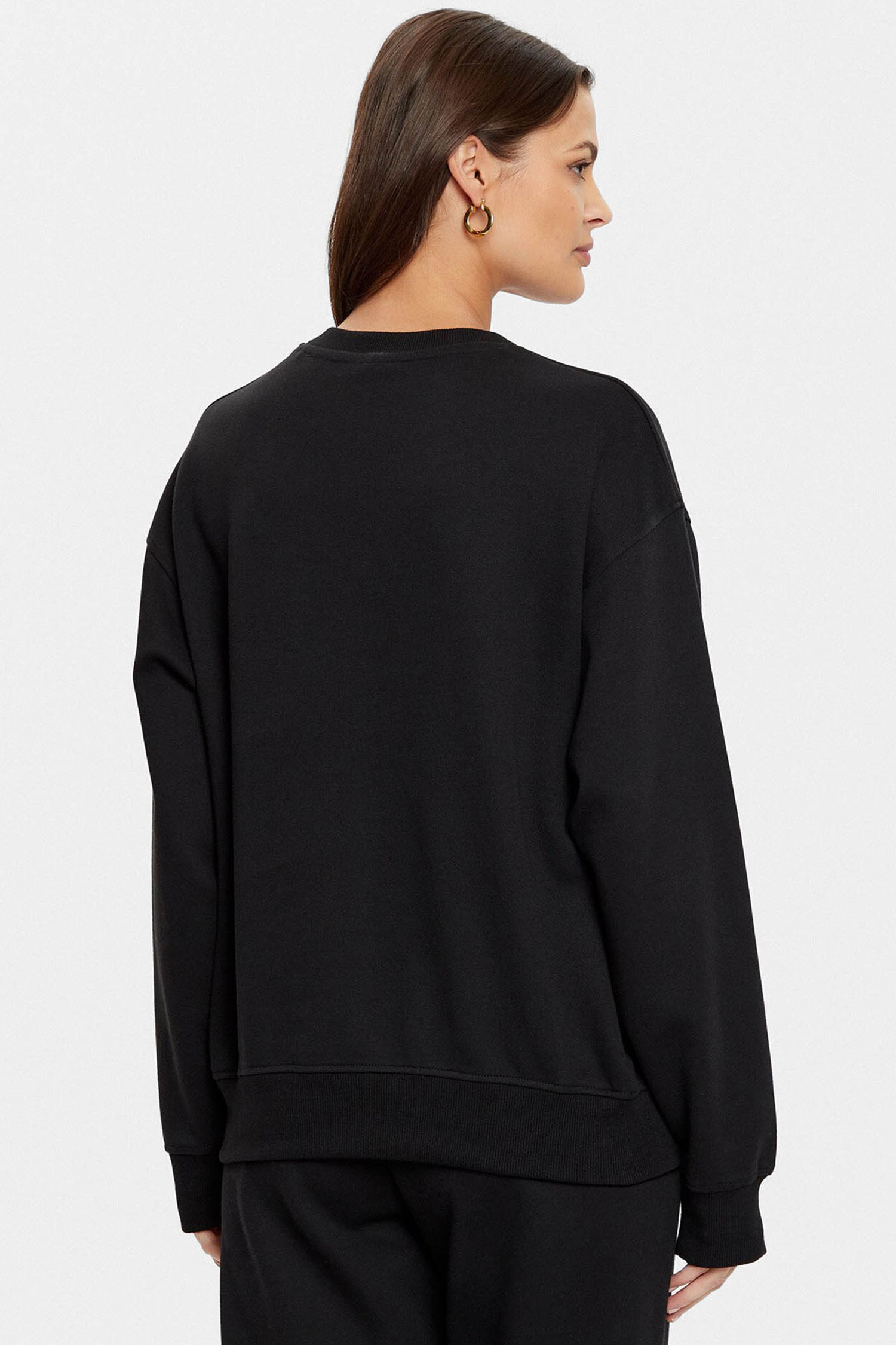 Женский черный свитшот Guess V5RQ12.KC3D2;JBLK