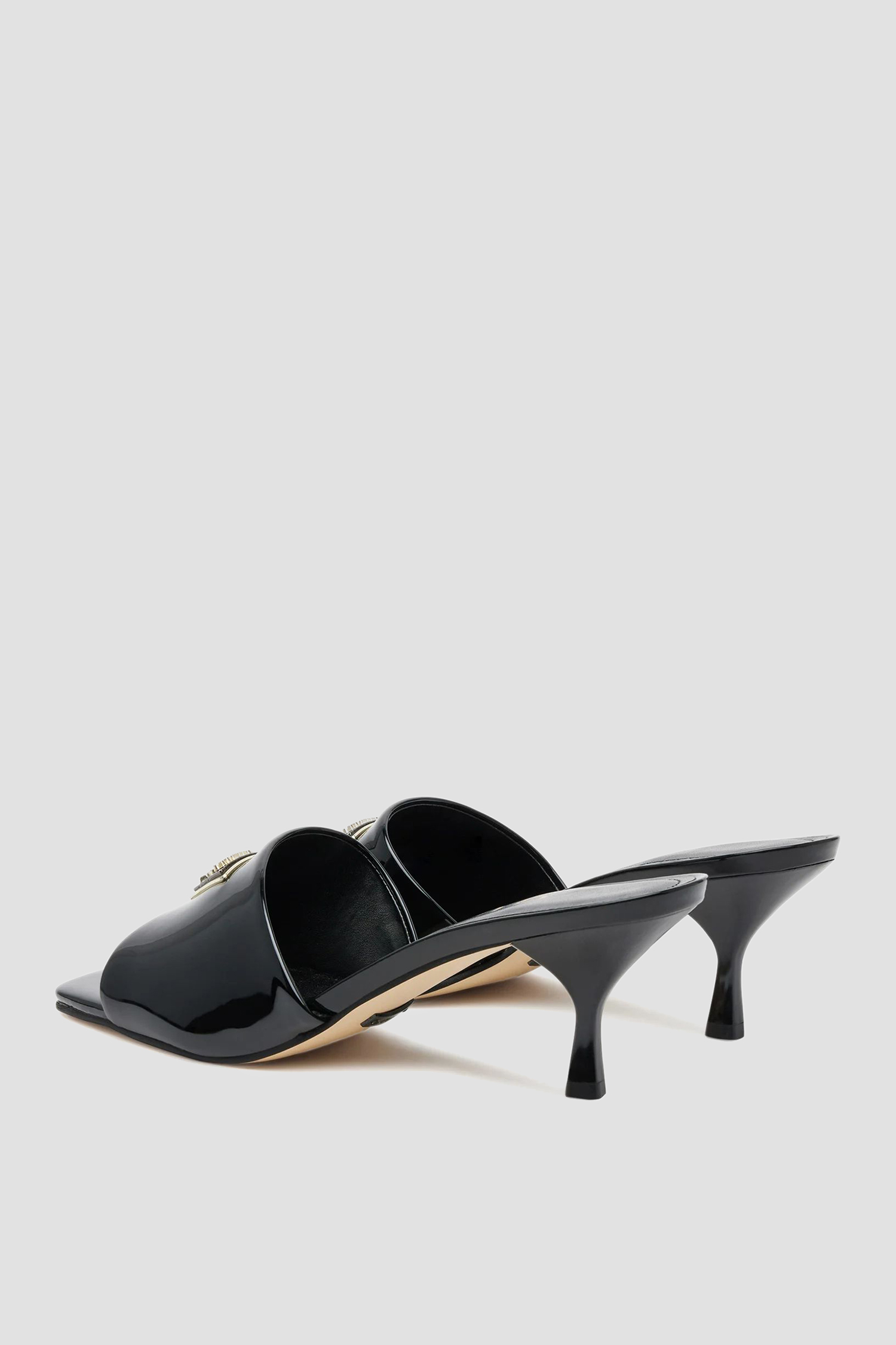 Женские черные мюли Guess FLJLUS.PAF03;BLACK