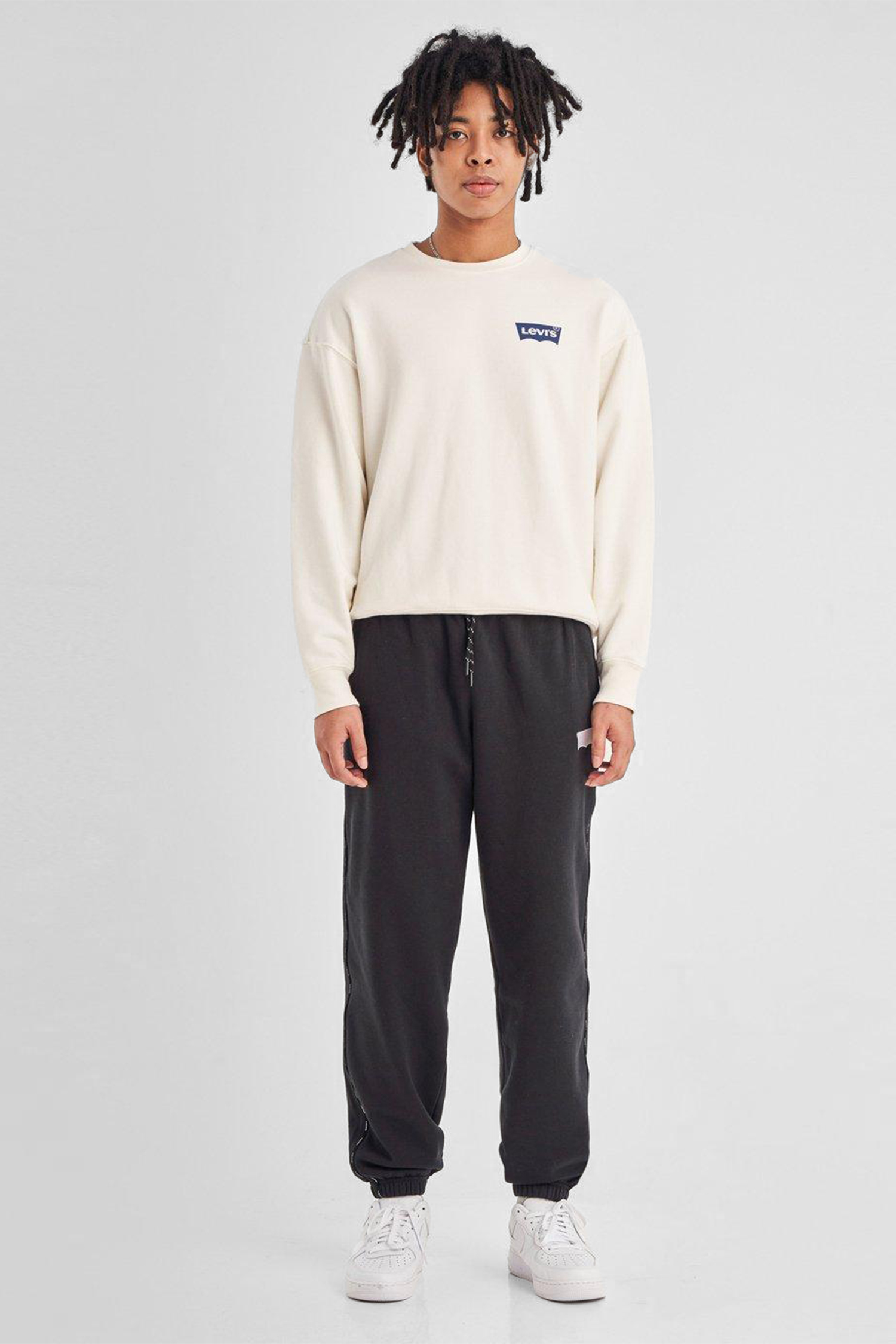 Мужские черные спортивные брюки Levi’s® A5247;0002 — Ultrashop