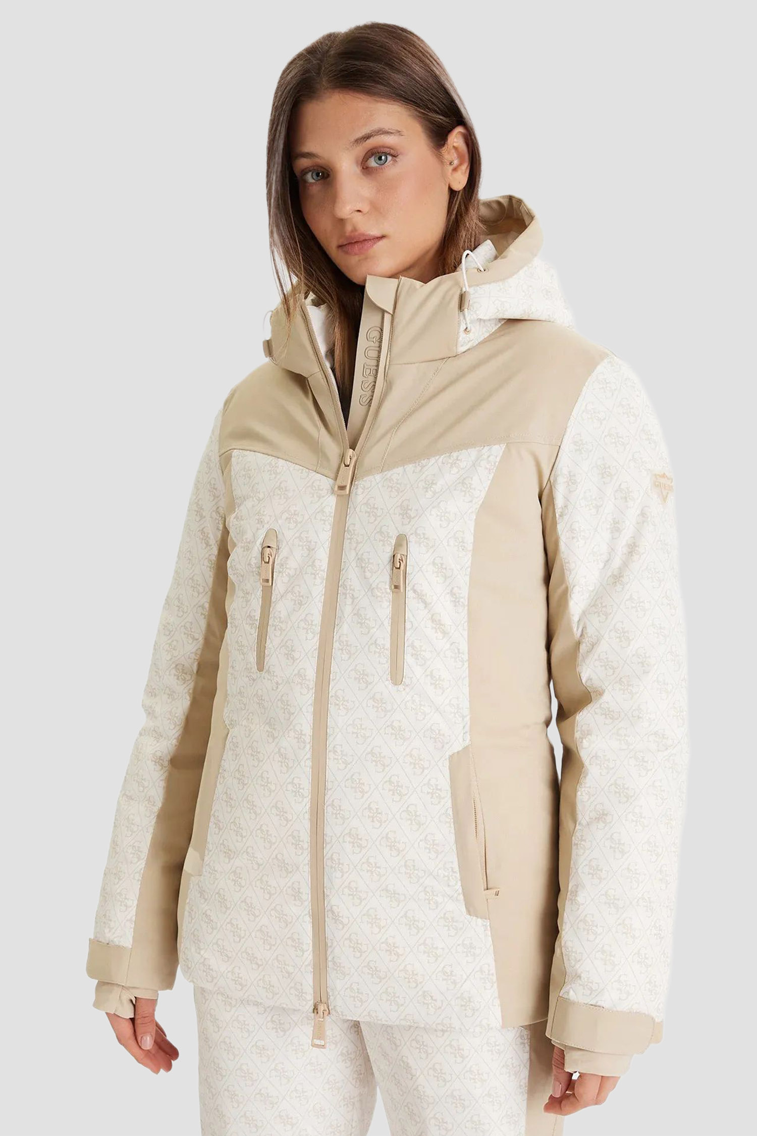 Женская лыжная куртка с узором Guess W5BL77.W3272;P0OA