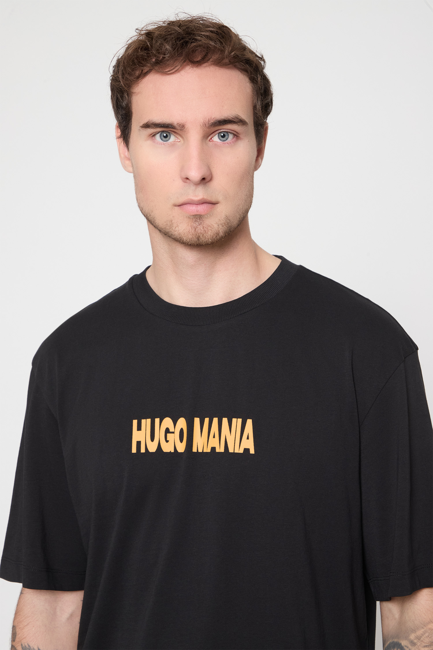 Мужская черная футболка HUGO BLUE 50543483;001