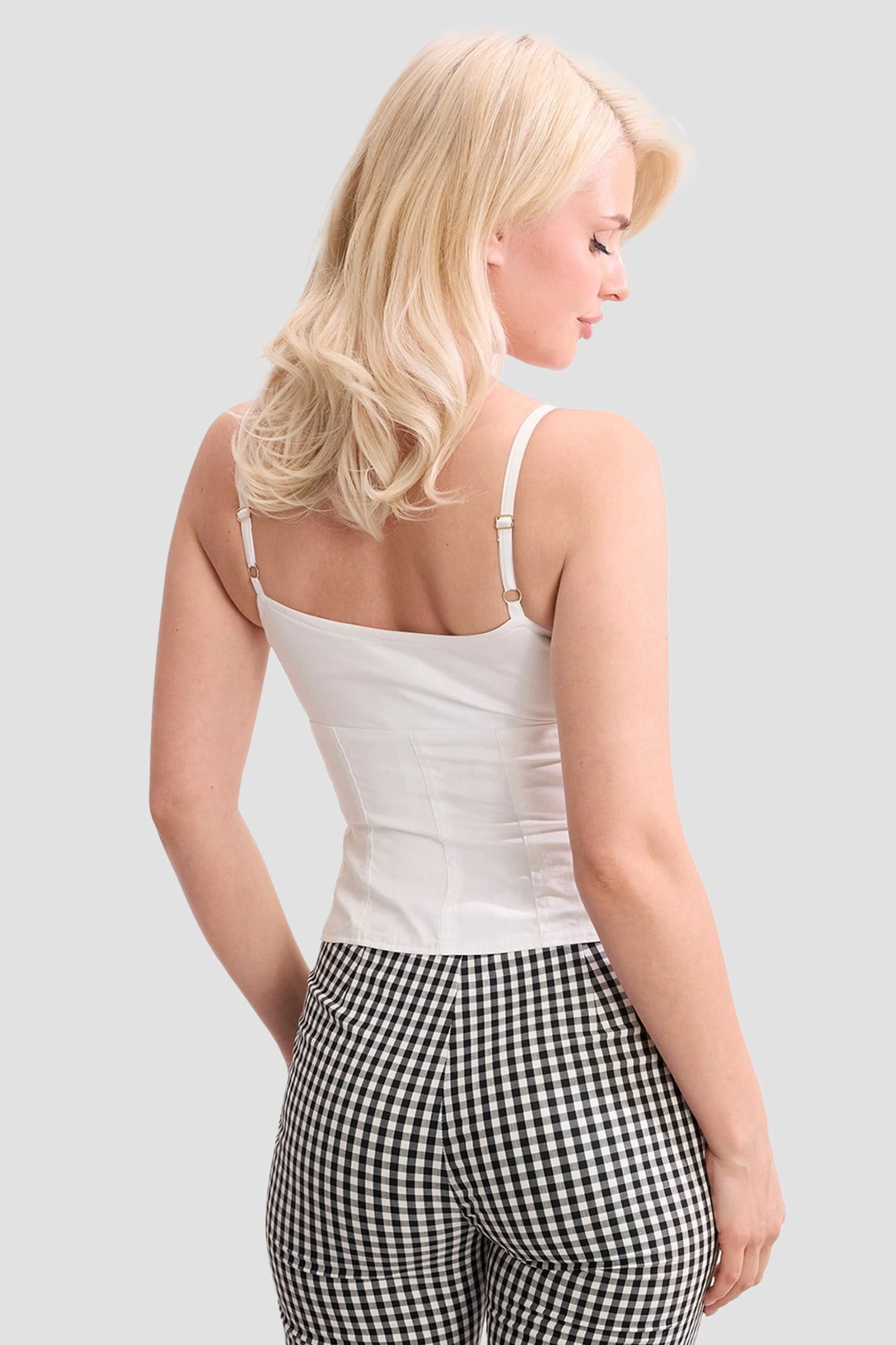 Женский белый топ Guess W6GHAP.W5161;G011