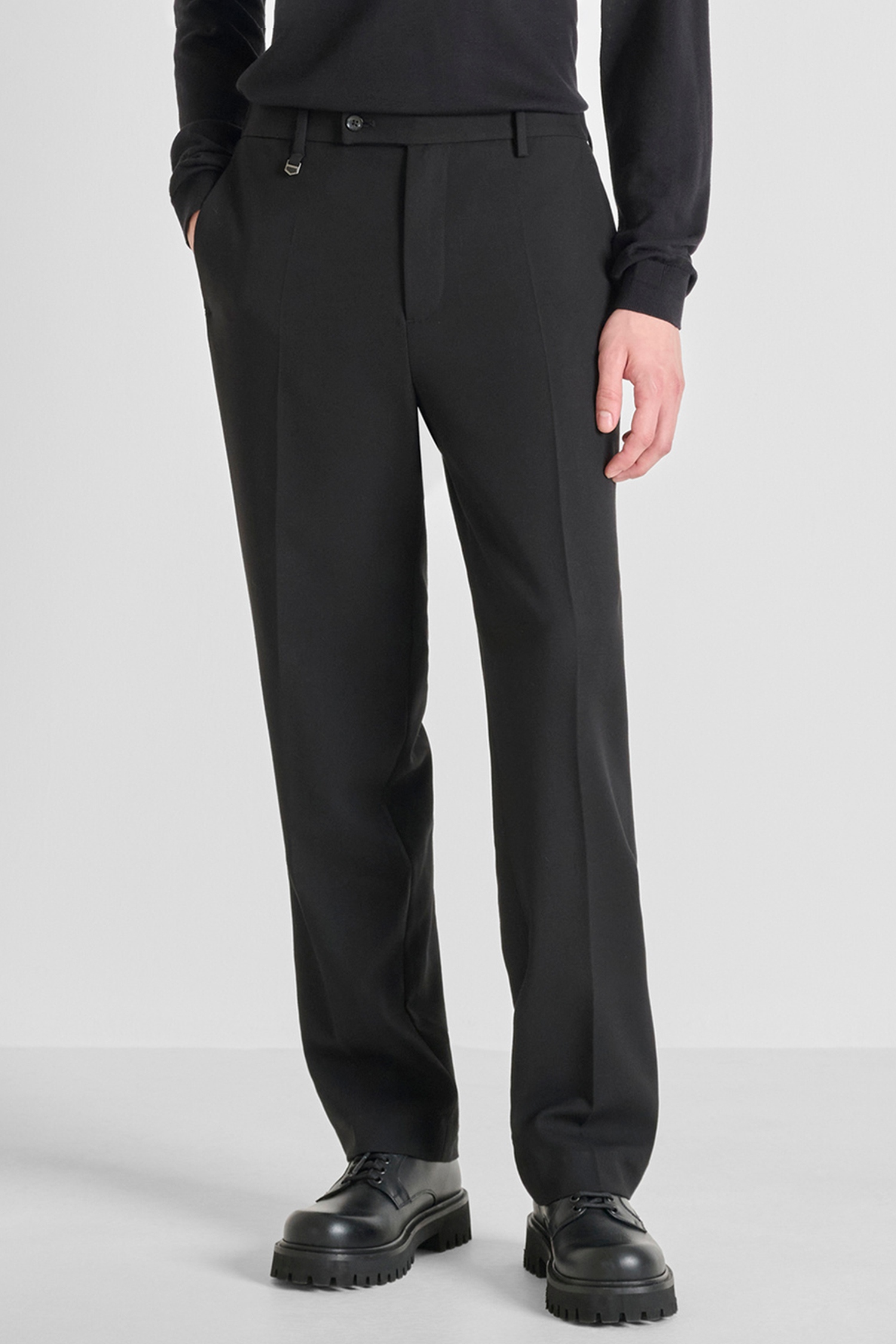 Чоловічі чорні брюки Antony Morato MMTR00758.FA600265;9000
