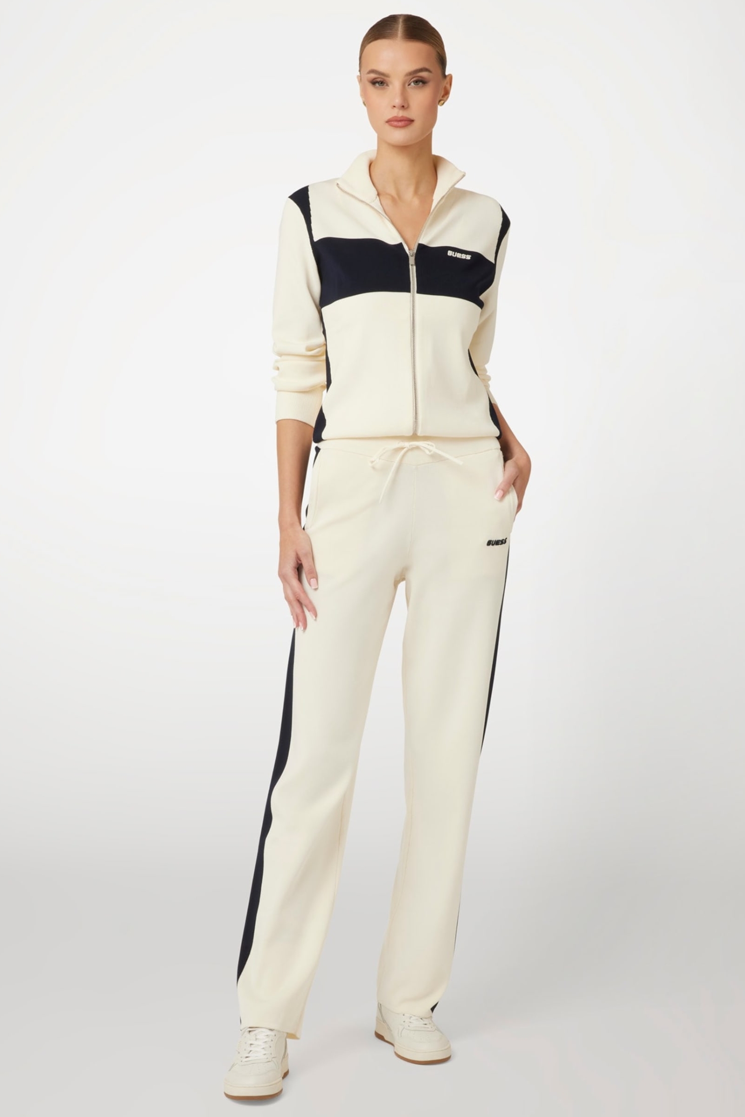 Женские белые спортивные брюки Guess V4BB17.ZZ04U;G1H6