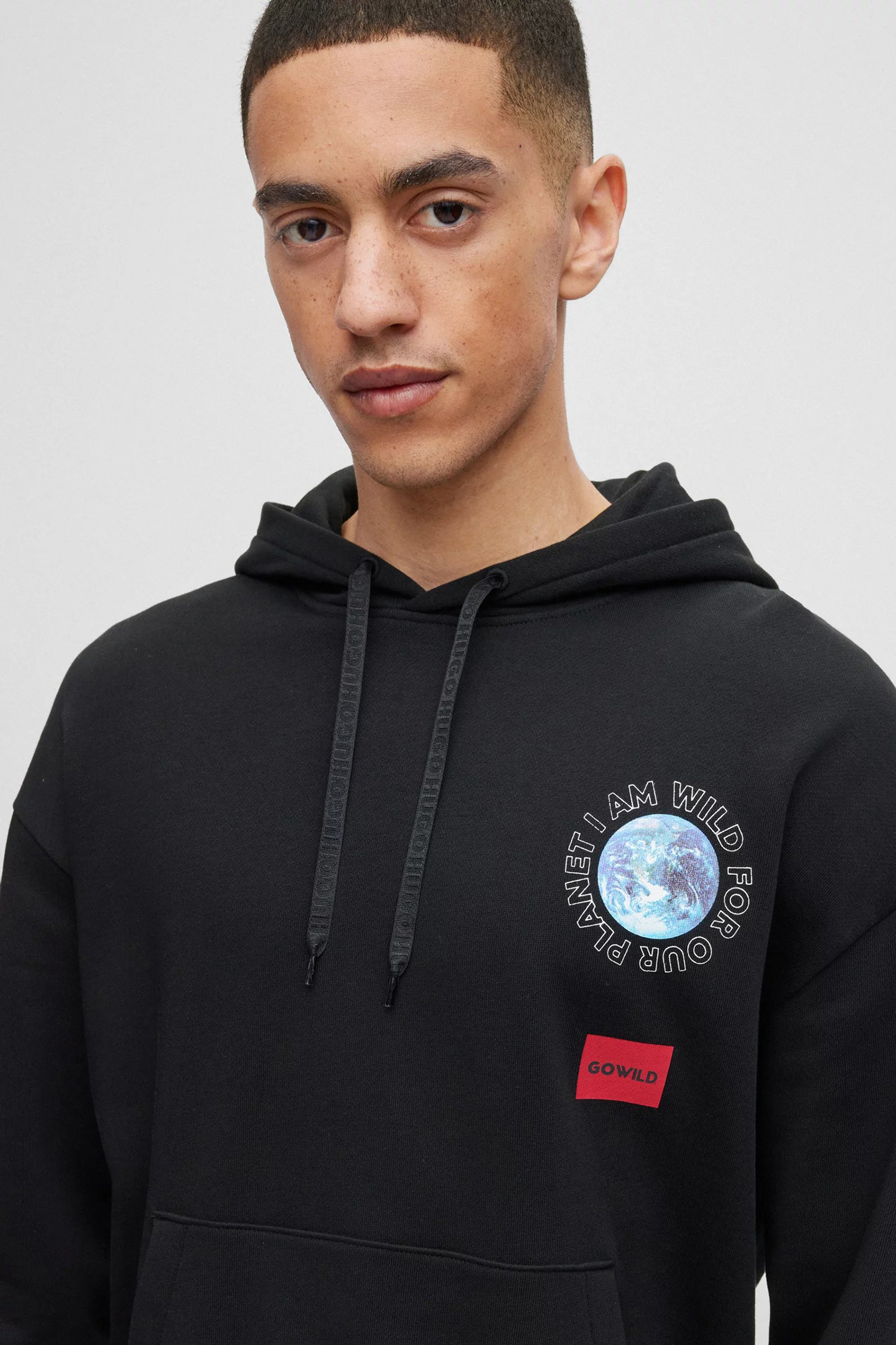 Мужское черное худи HUGO 50501979;001