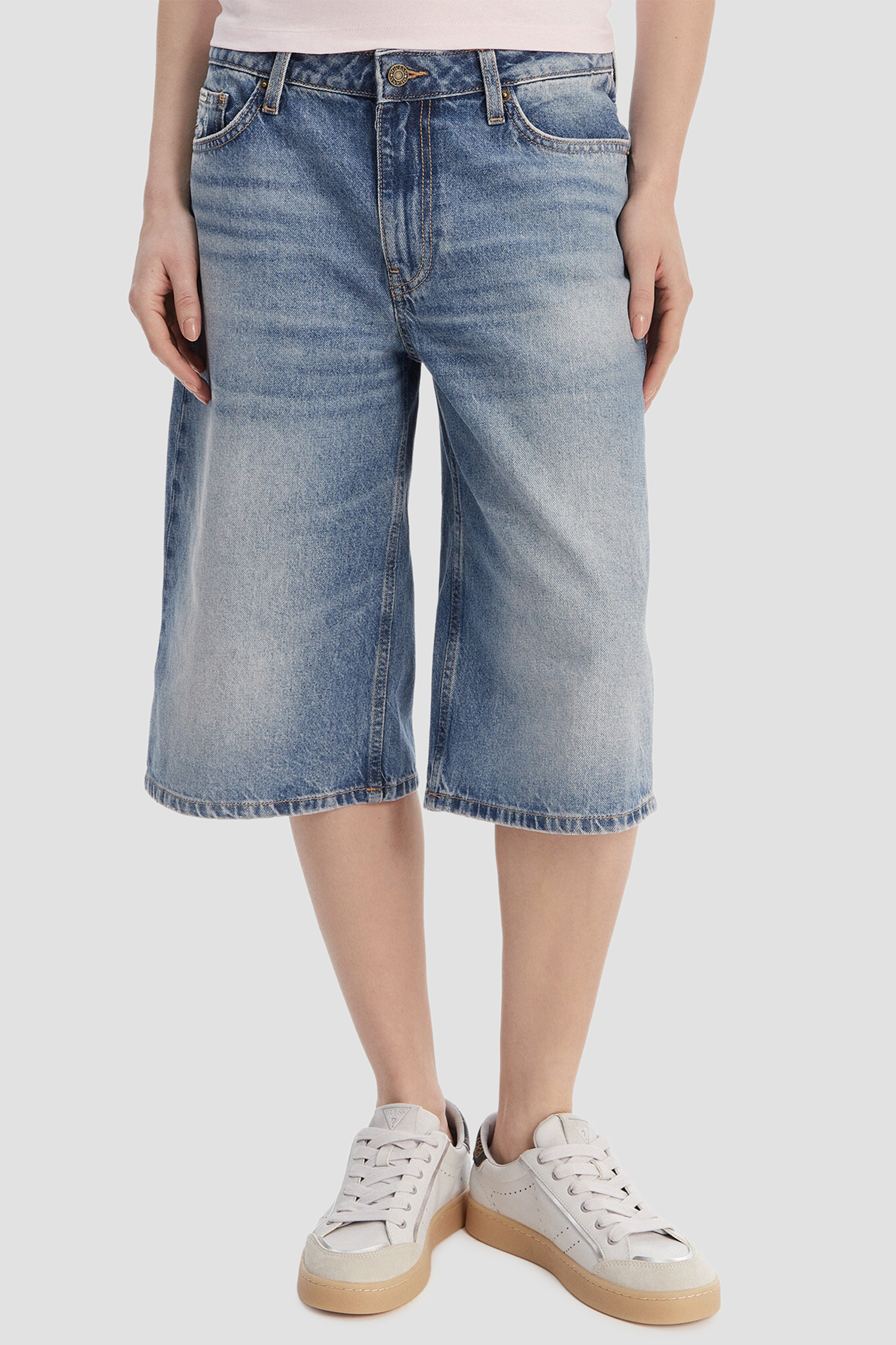 Женские синие джинсовые шорты Guess Jeans W6GD1D.D6363;GJSM