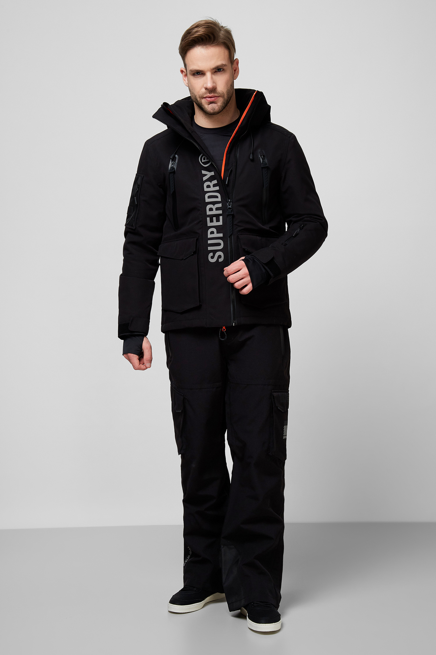 Чоловічі чорні лижні штани SuperDry MS110034A;02A