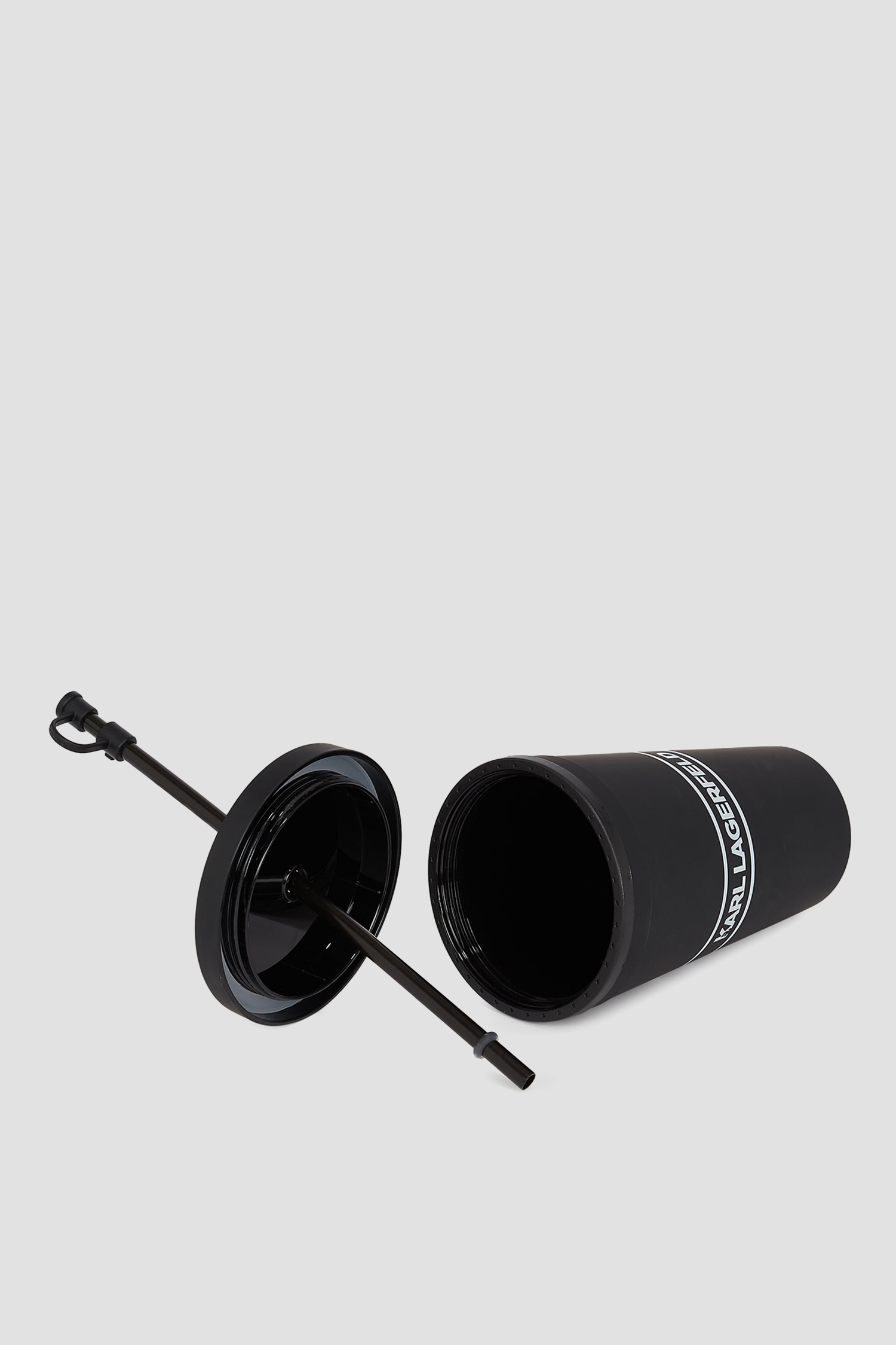 Черный стакан с трубочкой Karl Lagerfeld A1M42033;999