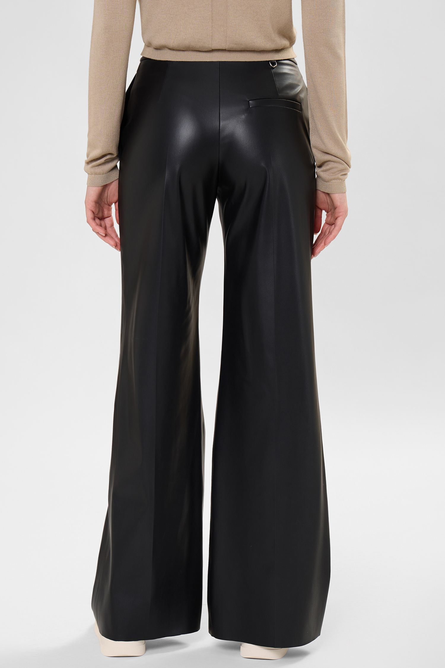 Женские черные брюки HUGO 50552964;001