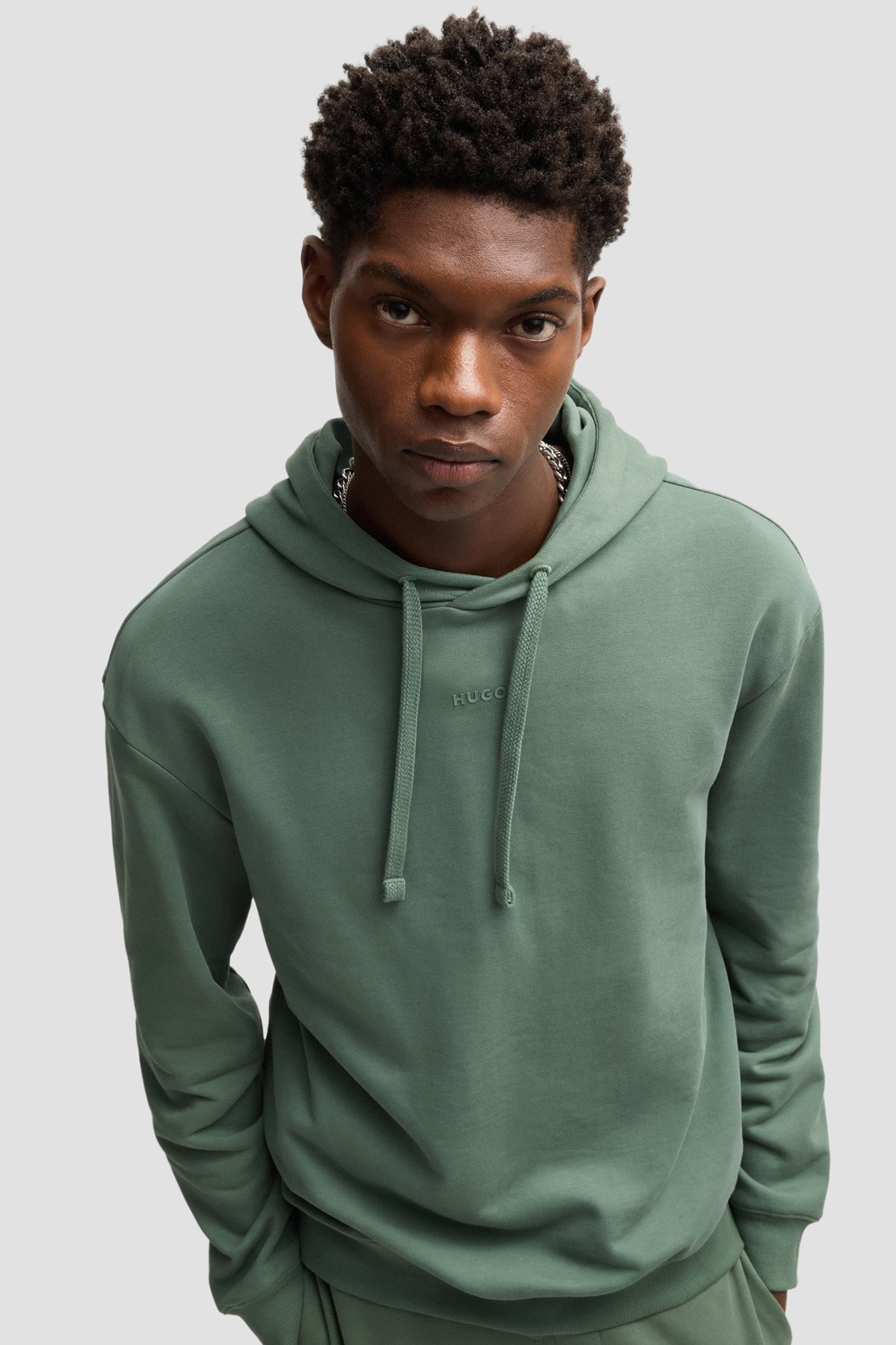 Мужское зеленое худи HUGO 50486478;343