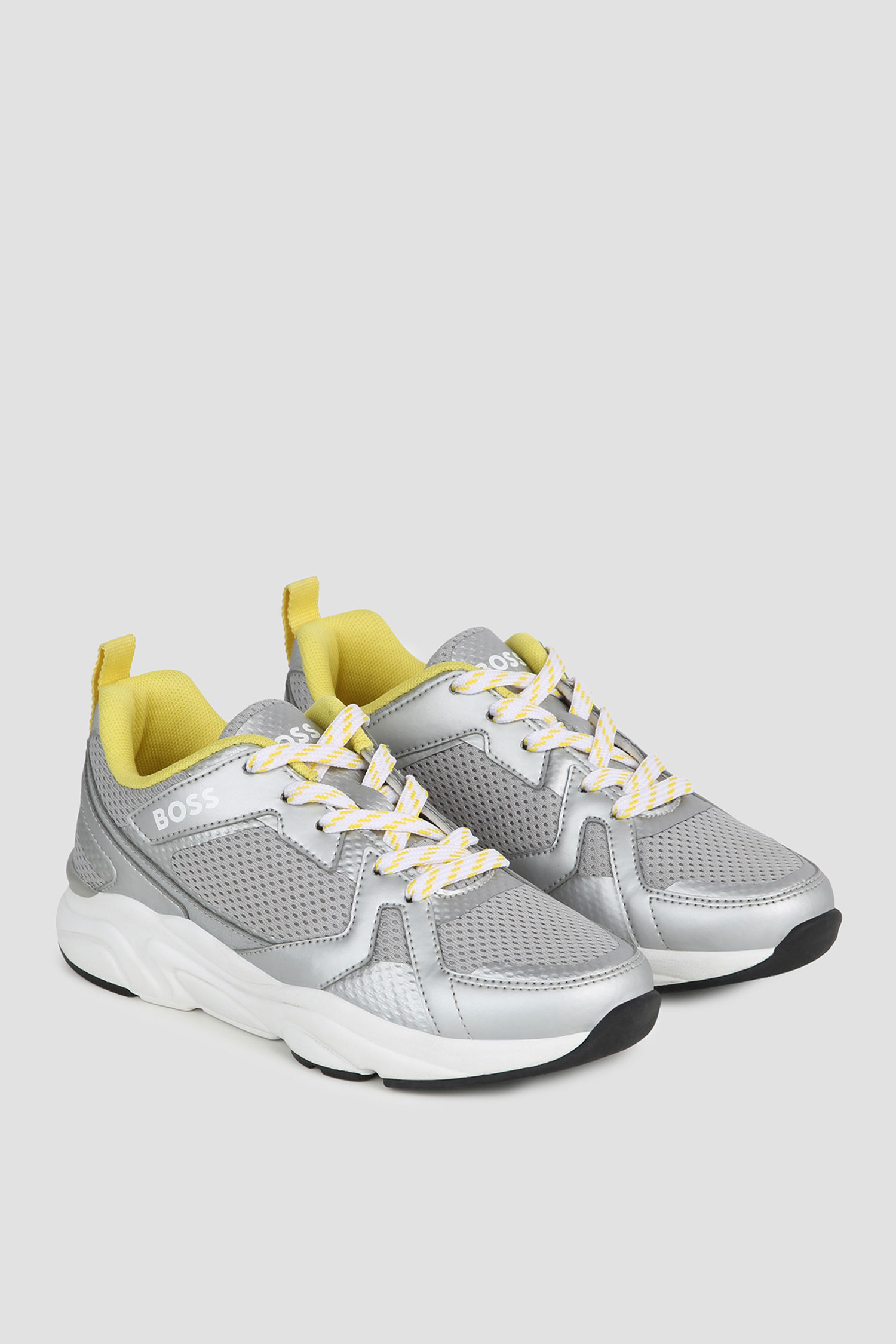 Дитячі сірі кросівки BOSS kids J50867;016