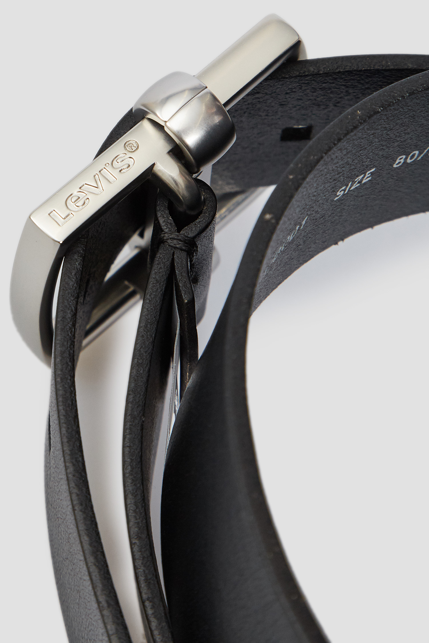 Черный кожаный ремень Levi’s® 235297;4.59