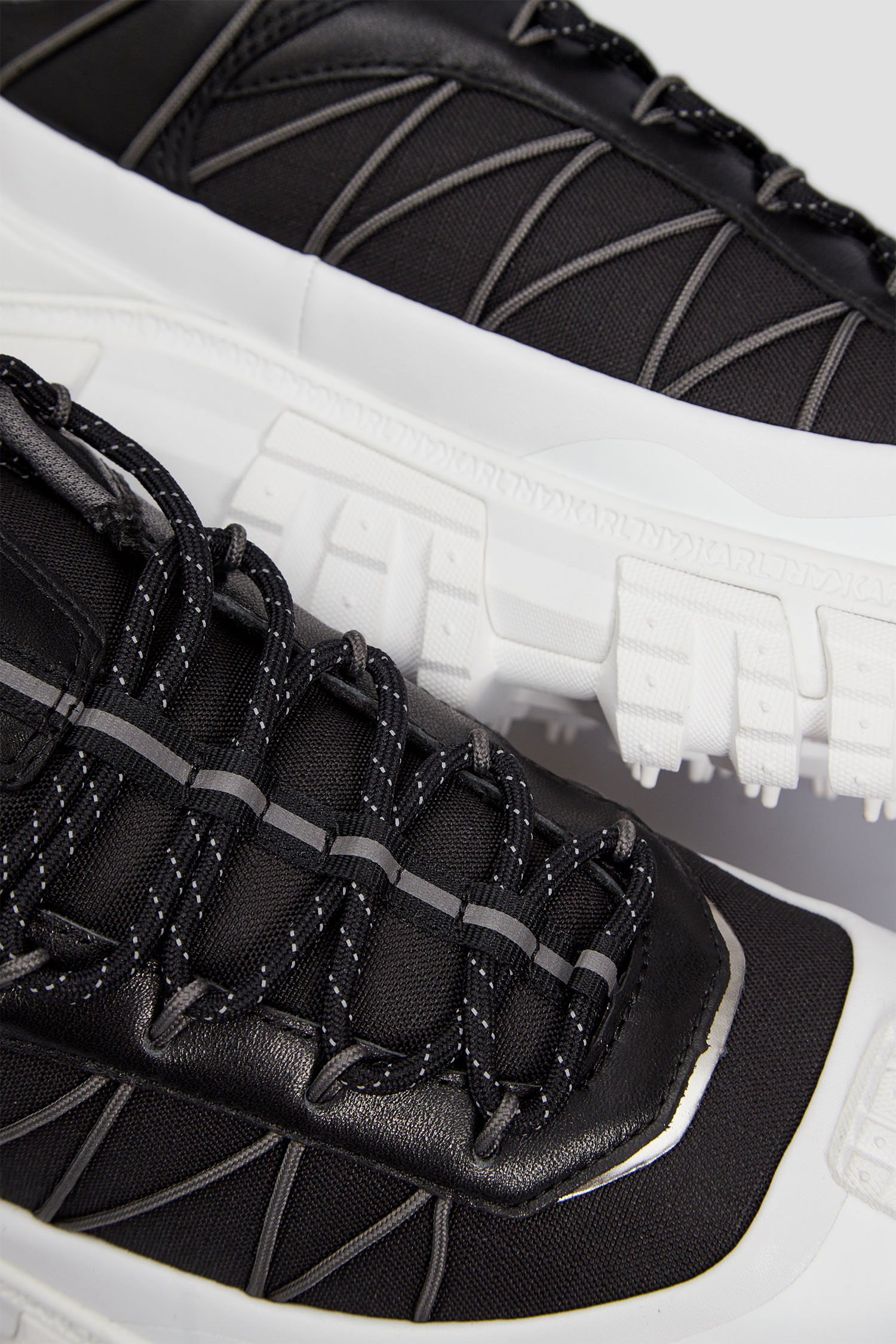 Мужские черные кроссовки Karl Lagerfeld 534470.855003;991