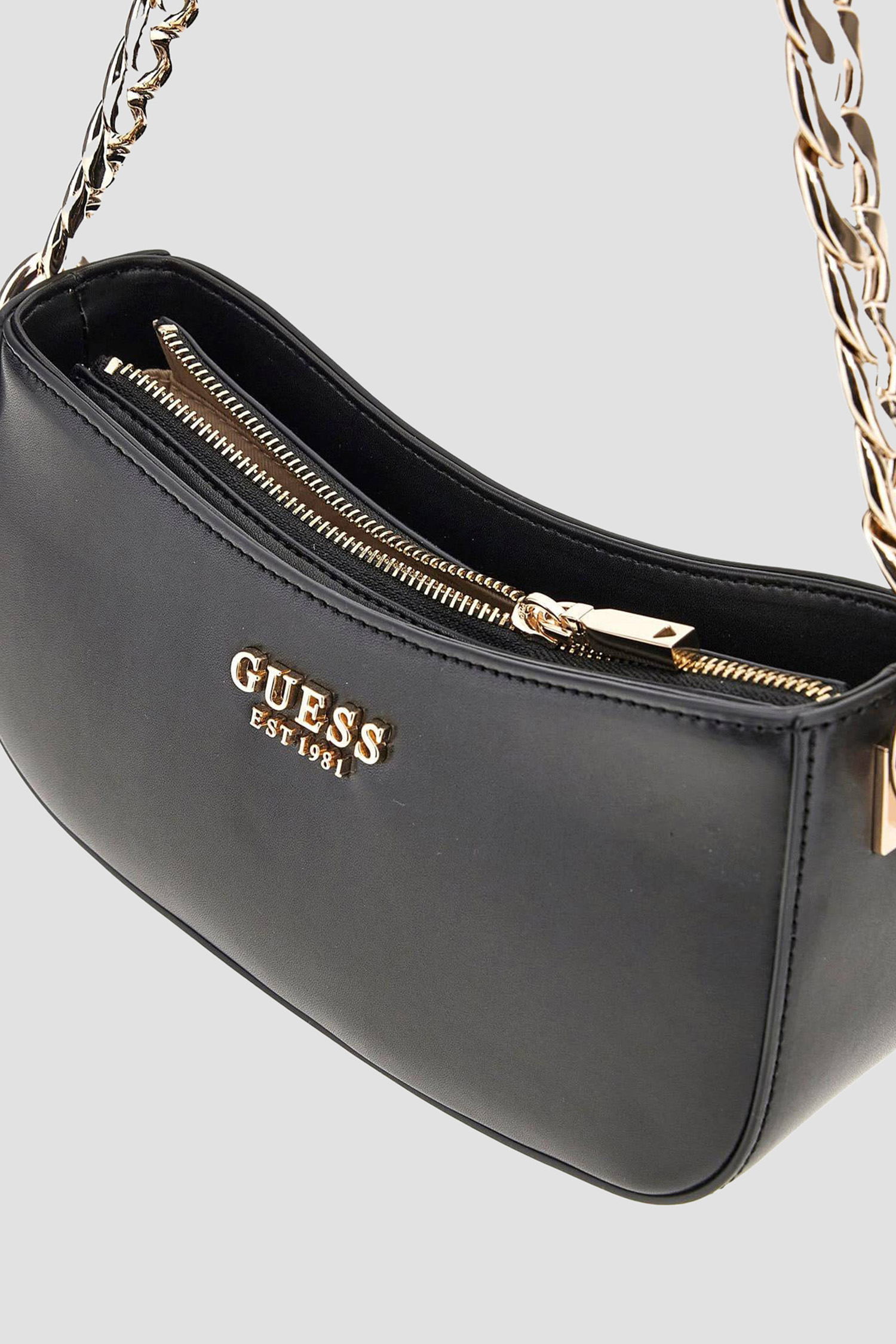 Женская черная сумка Guess HWVG93.53180;BLA