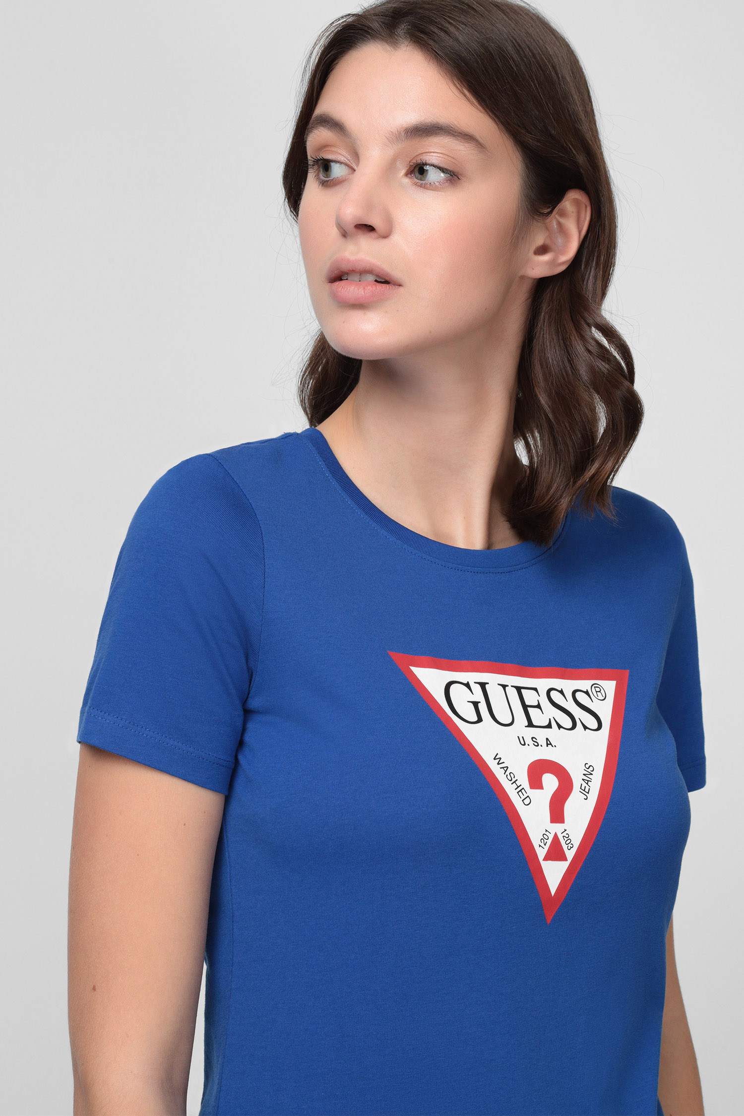 Женская синяя футболка Guess W0BI25.I3Z11;G7N9 — Ultrashop