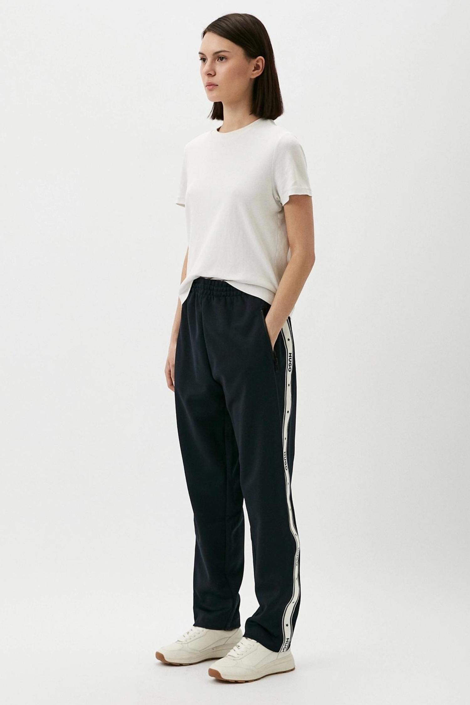 Женские темно-синие спортивные брюки HUGO 50521272;464