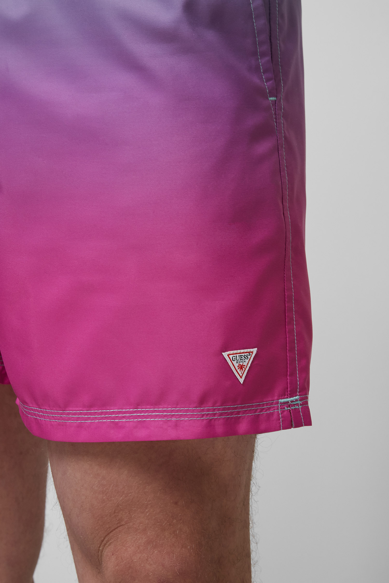 Мужские плавательные шорты Guess F1GT04.WO02O;G60J