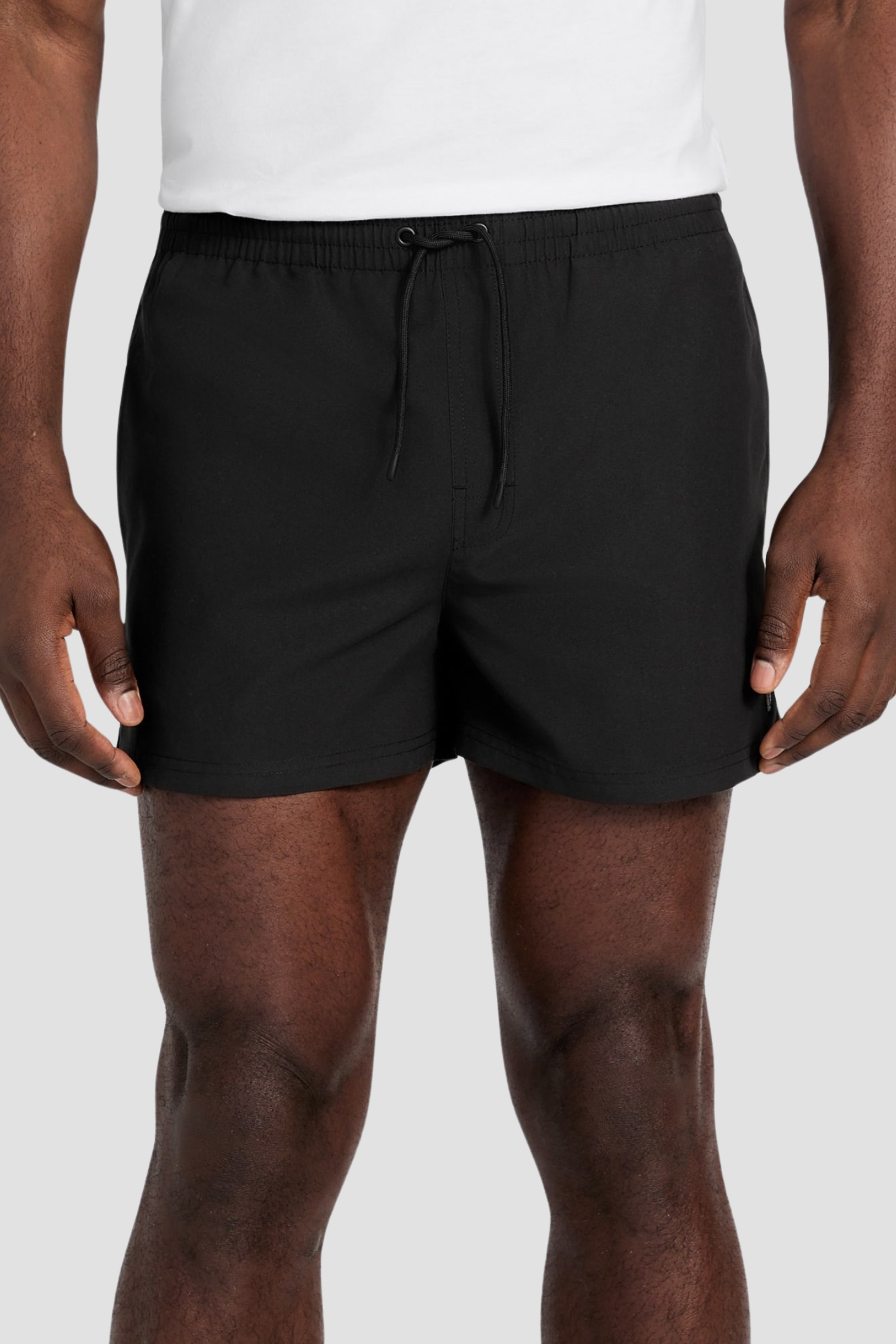 Мужские черные плавательные шорты Guess F4GT00.WG282;JBLK